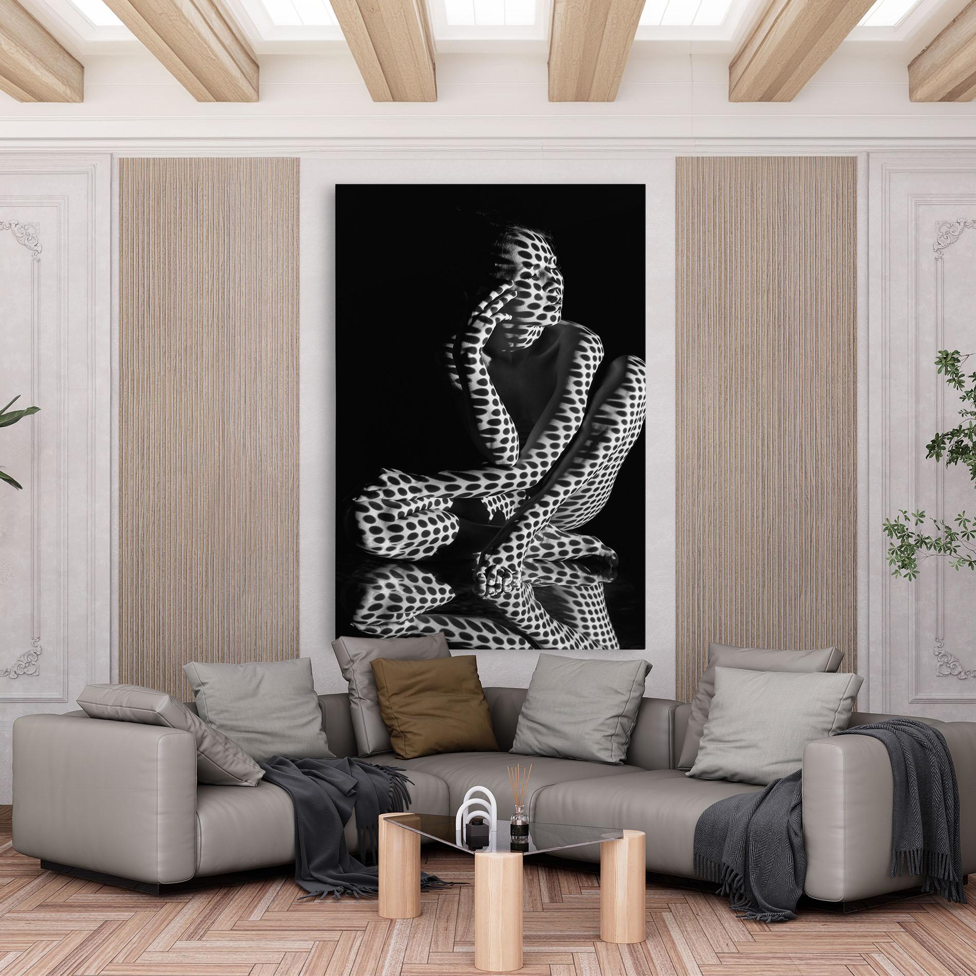 Tablou Canvas Black White Pattern Woman mockup 6