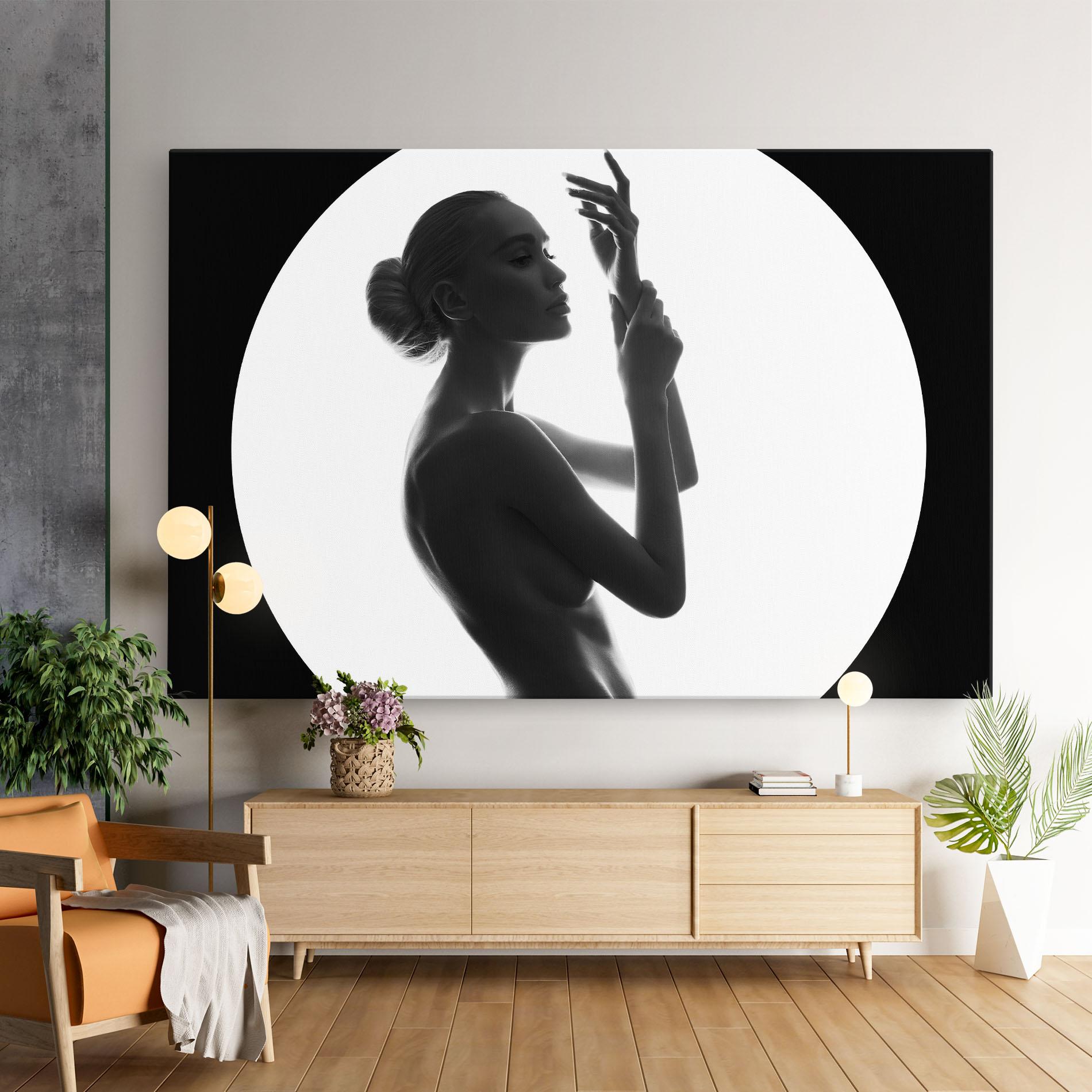 Tablou Canvas Circle Woman Body mockup 9