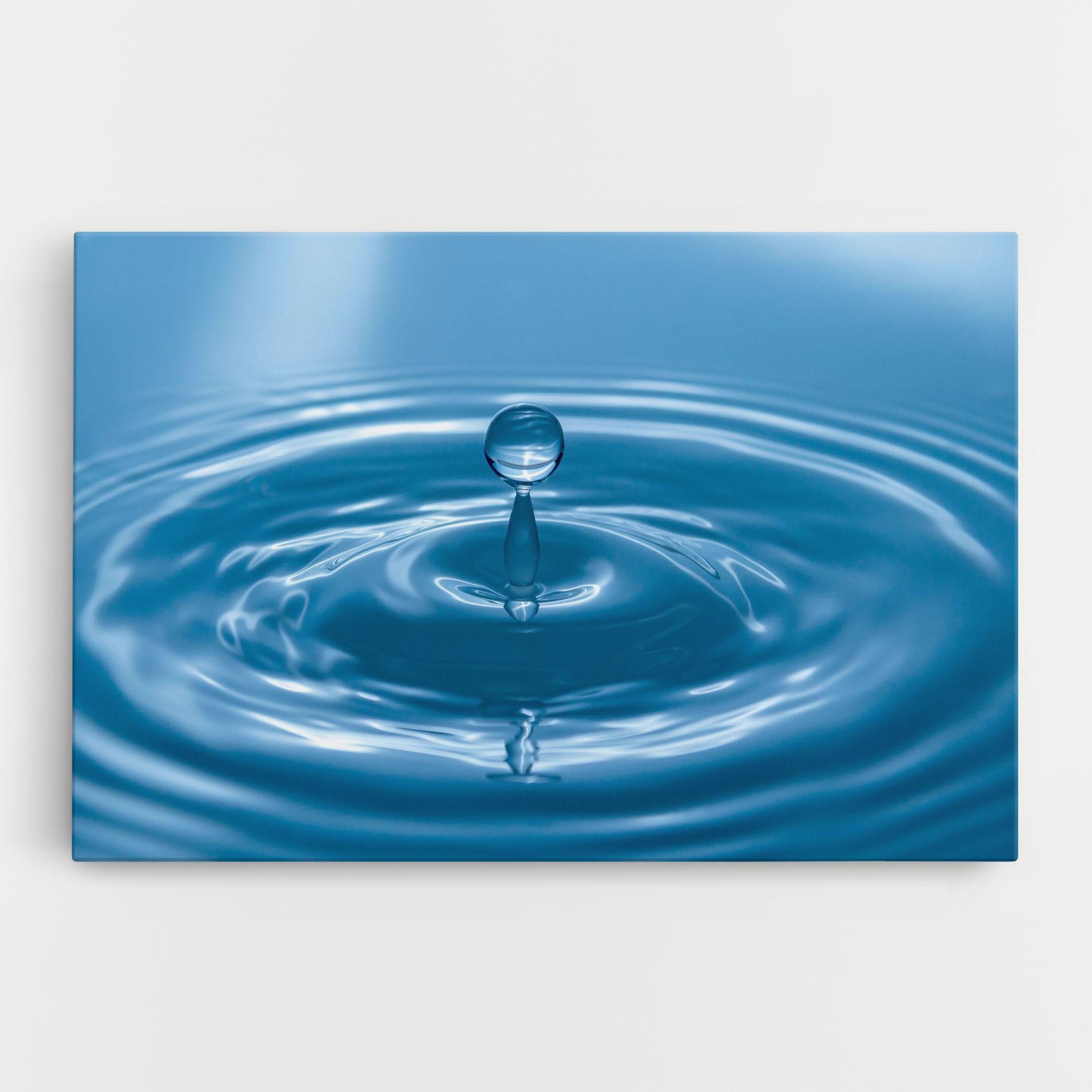 Tablou Canvas Drop Close Up mockup 0