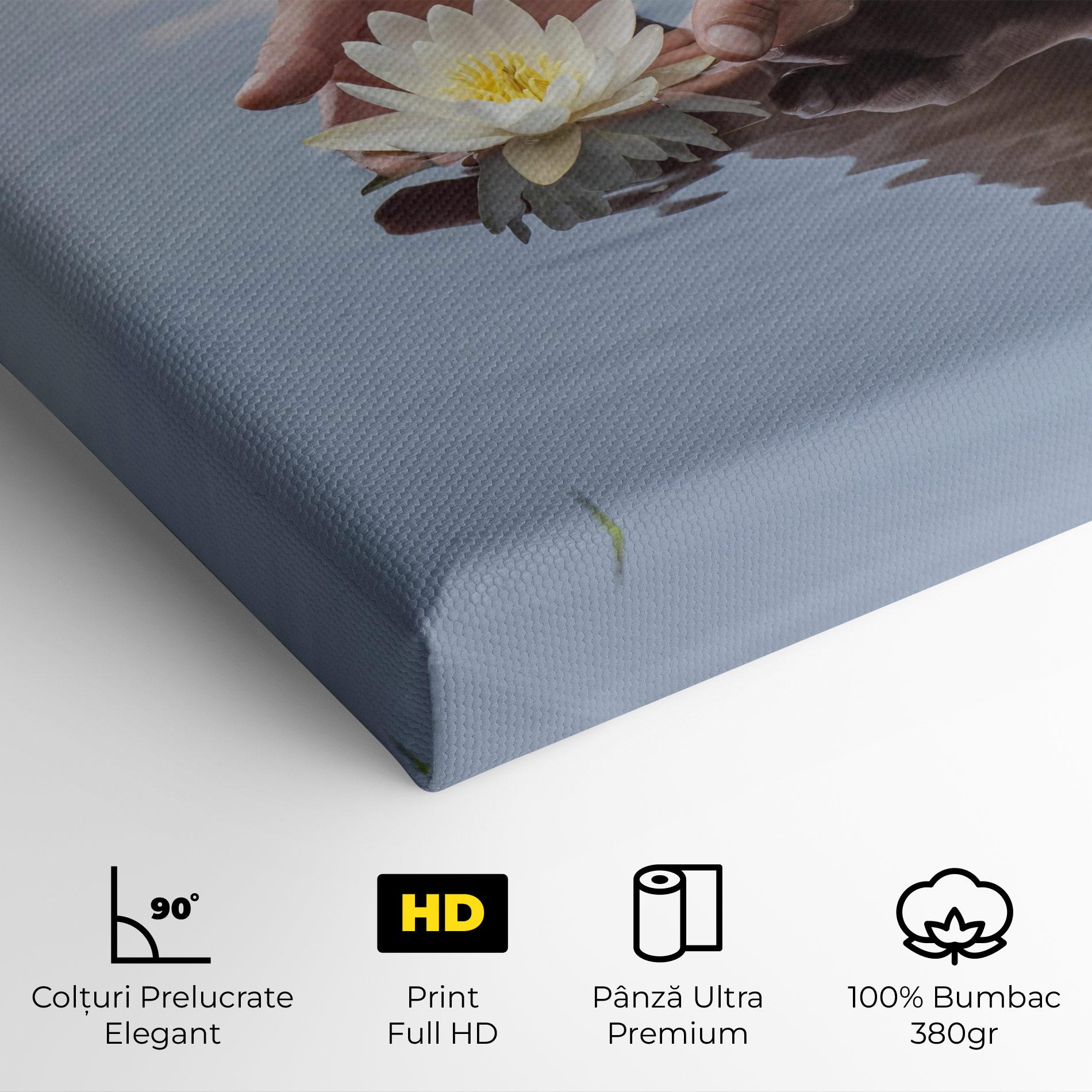 Tablou Canvas Holding Lake Flower mockup 4