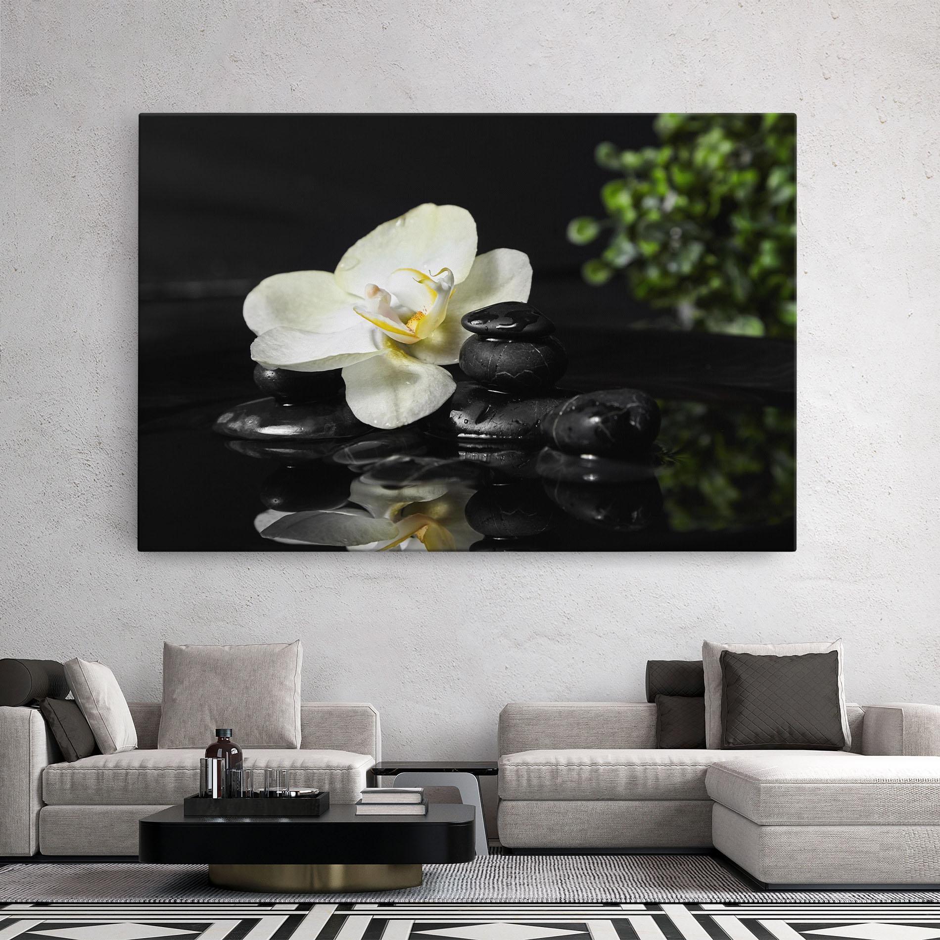 Tablou Canvas White Spa Flower mockup 2