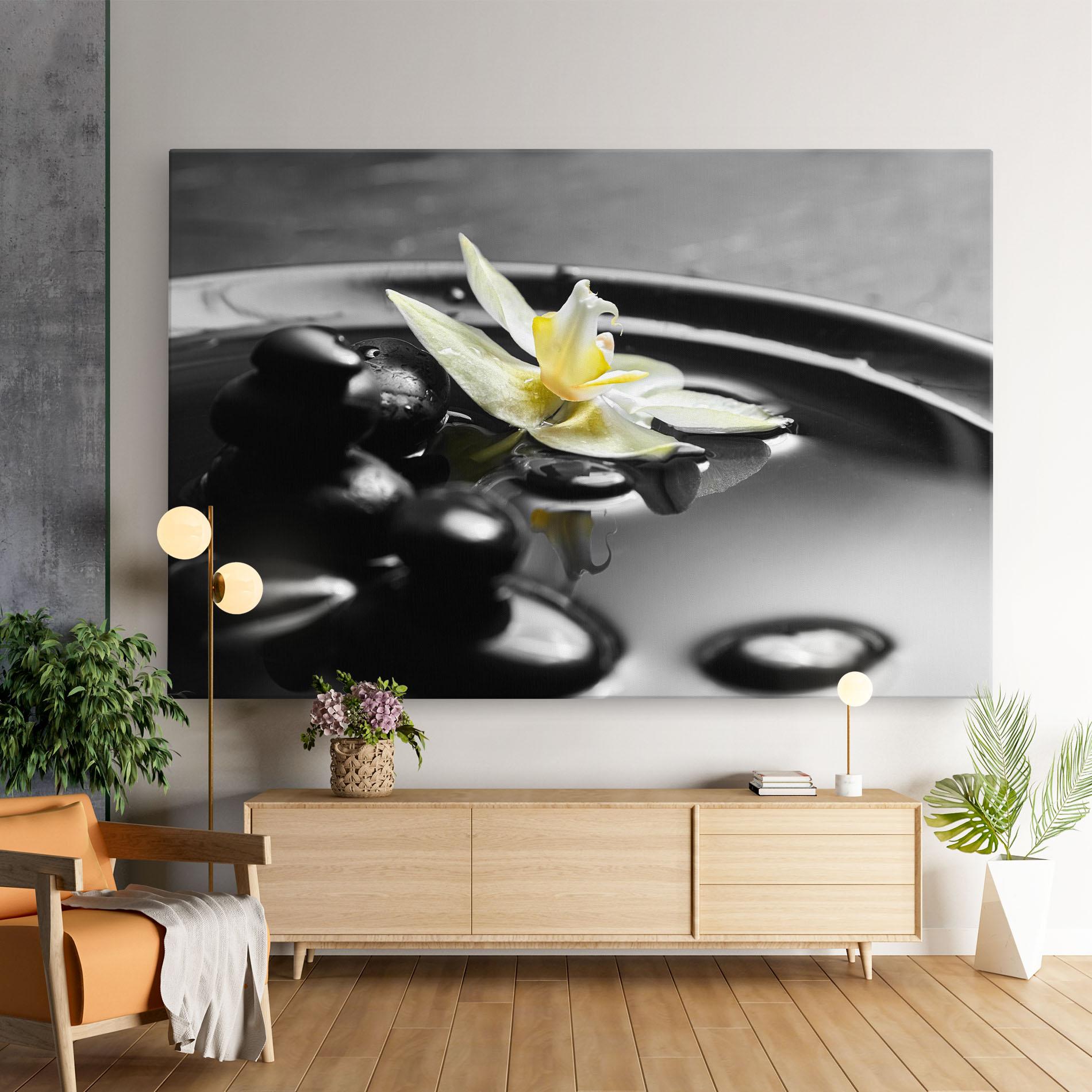 Tablou Canvas Pebbles Yellow Flower mockup 9