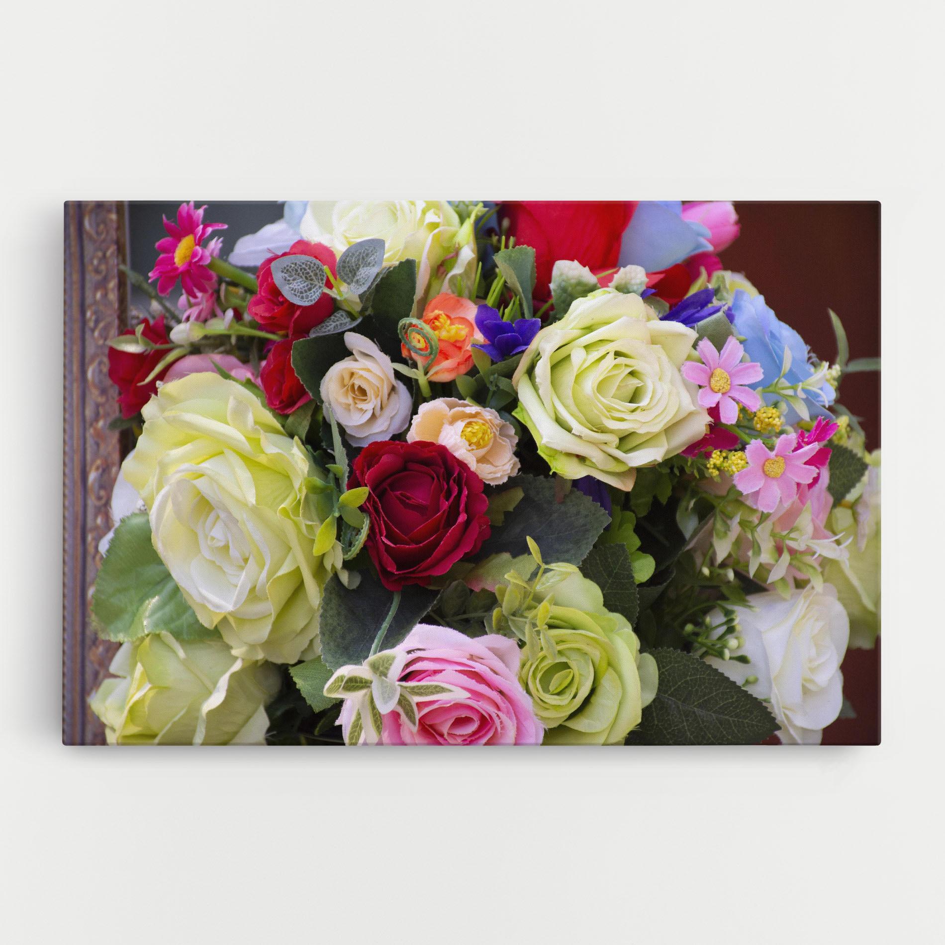 Tablou Canvas Mixed Roses Bouquet mockup 0