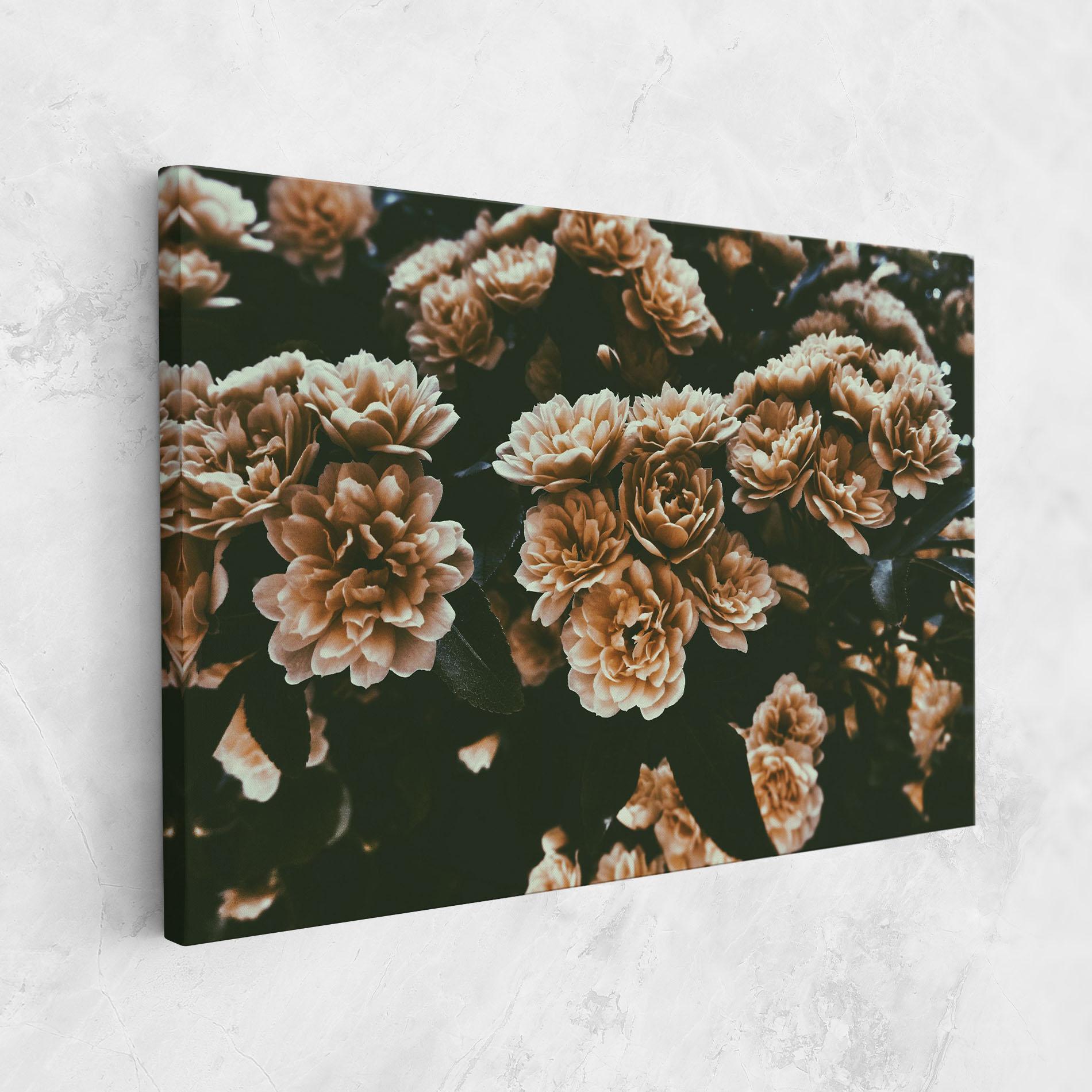 Tablou Canvas Wild Cream Flower mockup 1