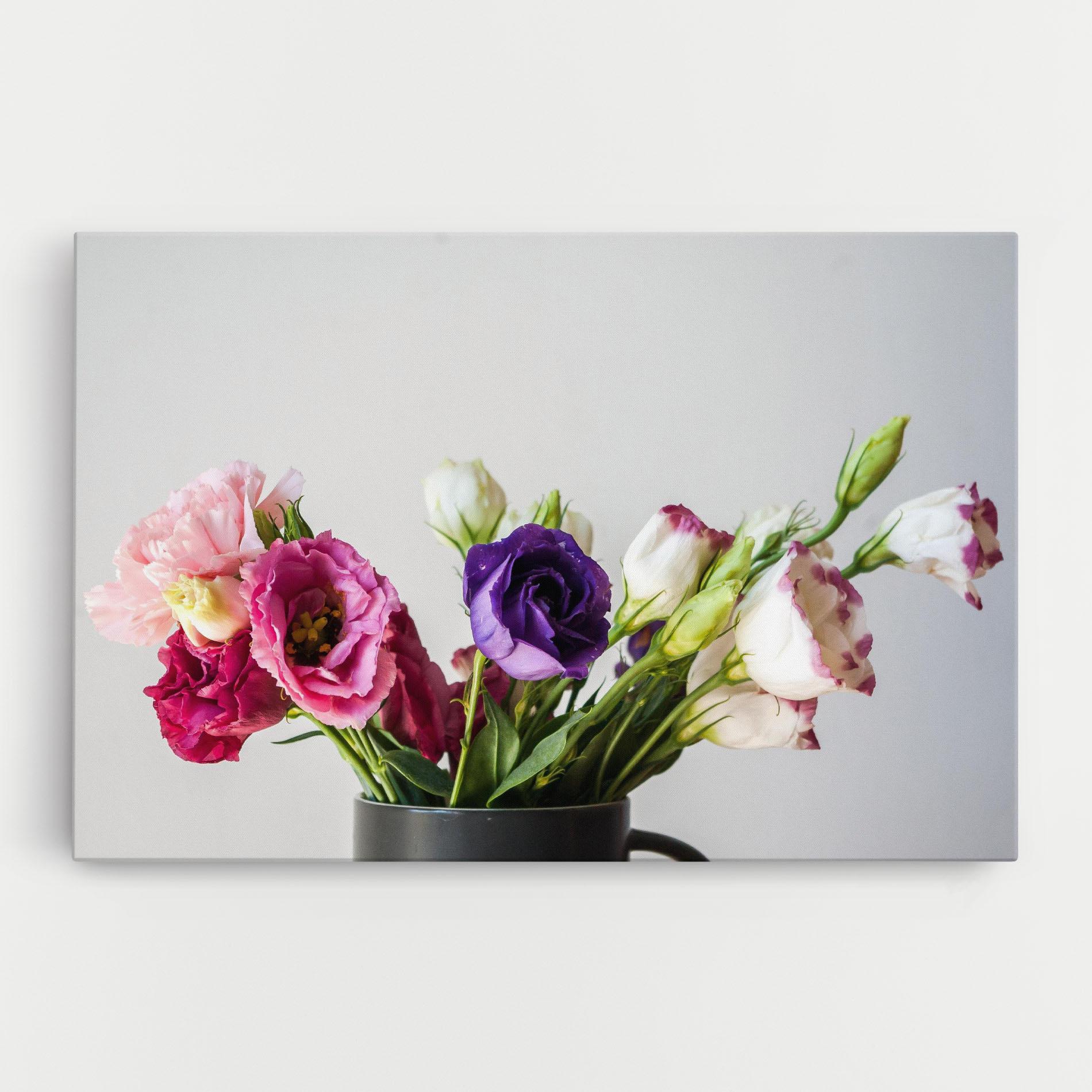 Tablou Canvas Flowers In Vase mockup 0