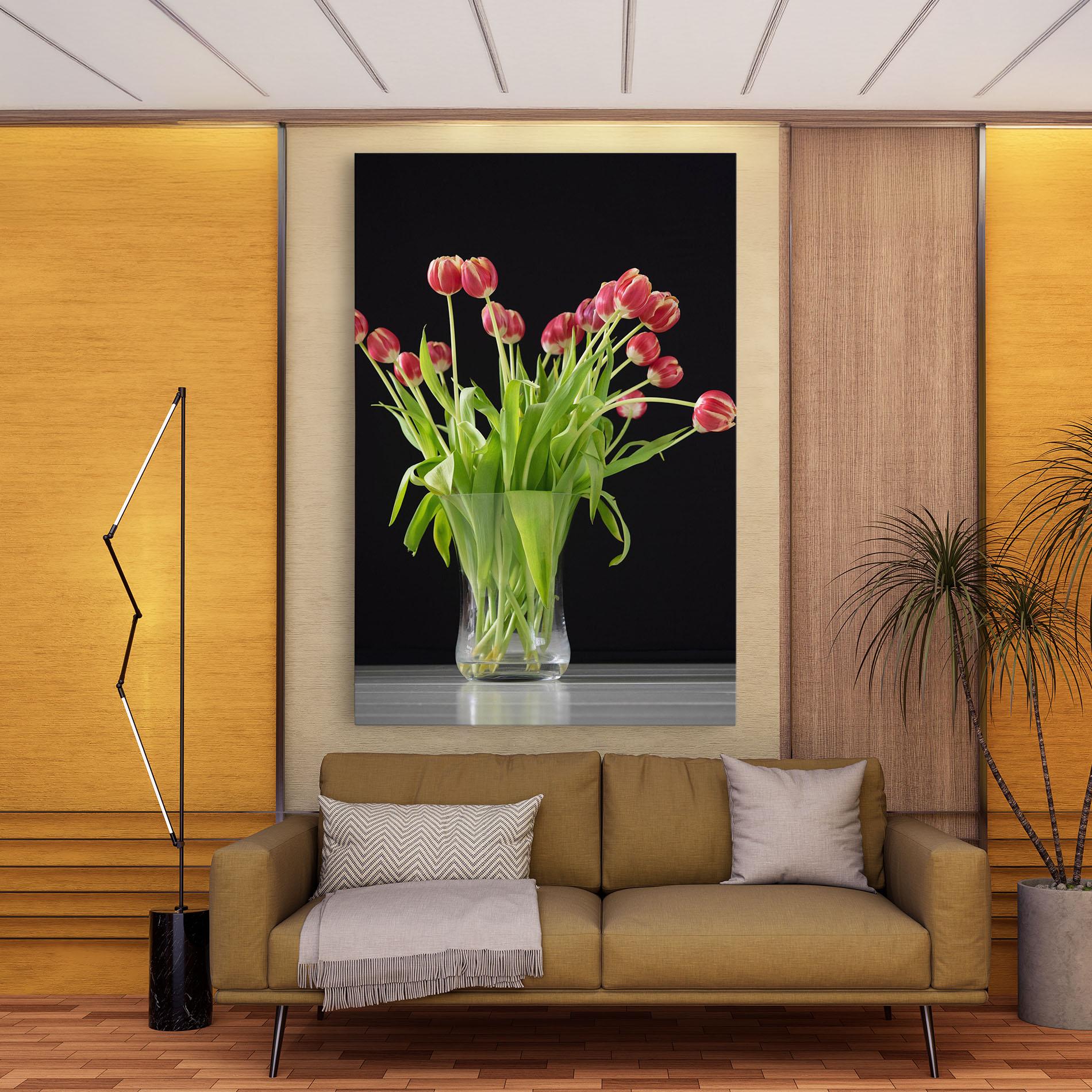 Tablou Canvas Tiny Tulips Vase mockup 9