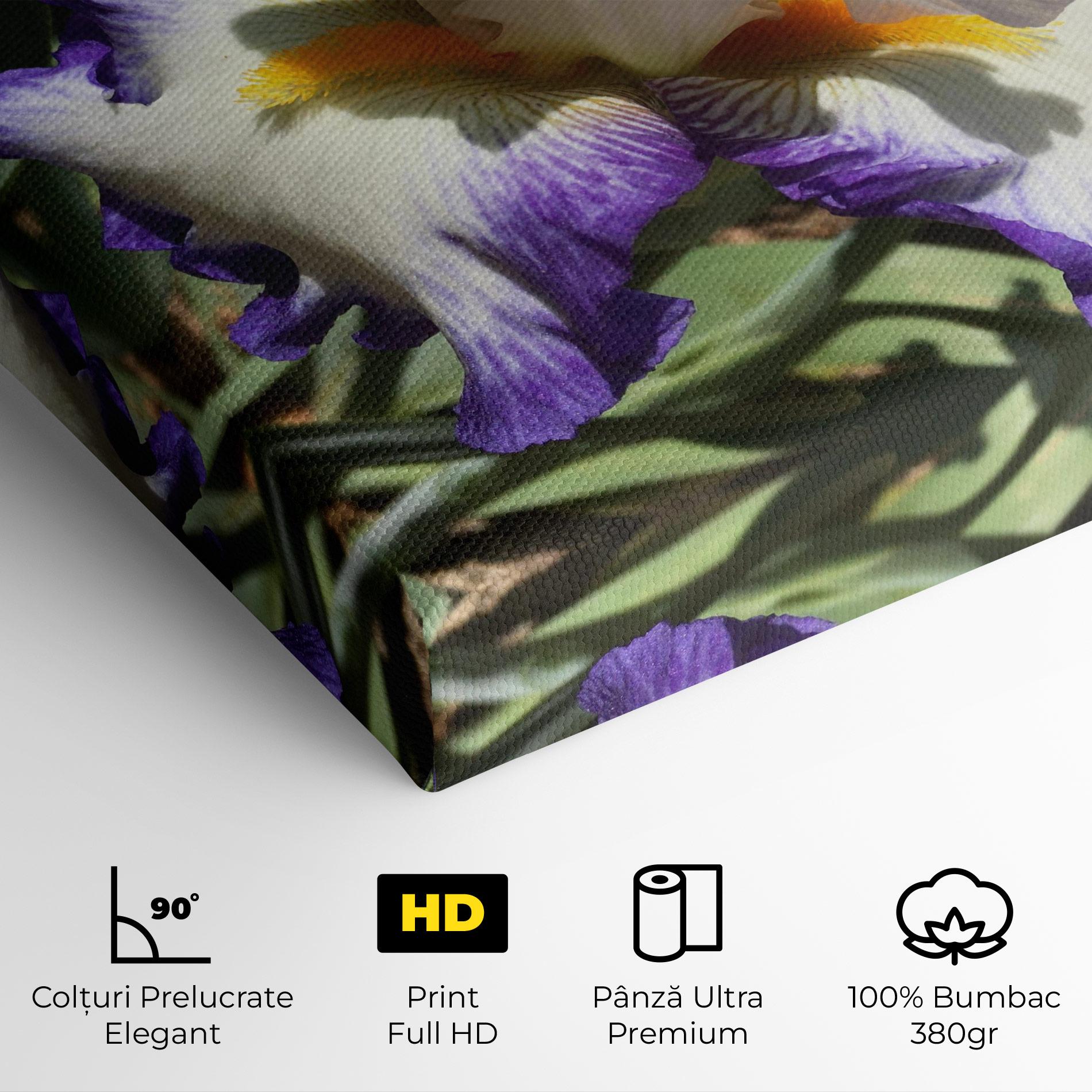 Tablou Canvas Garden White Purple Irirs mockup 4