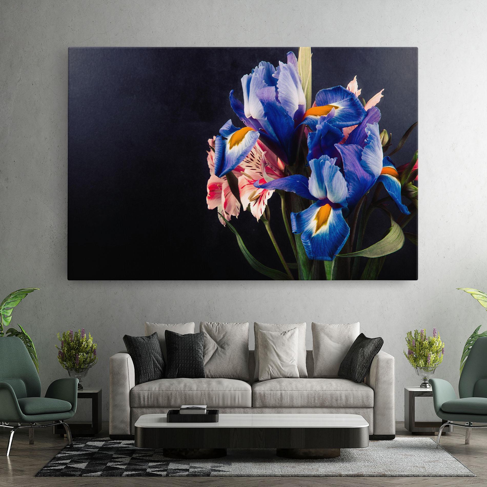 Tablou Canvas Iris Bouquet mockup 7
