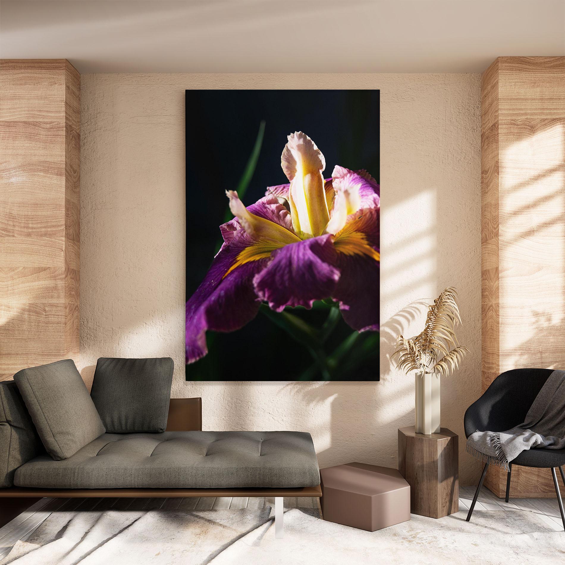 Tablou Canvas Pastel Yellow Iris mockup 8