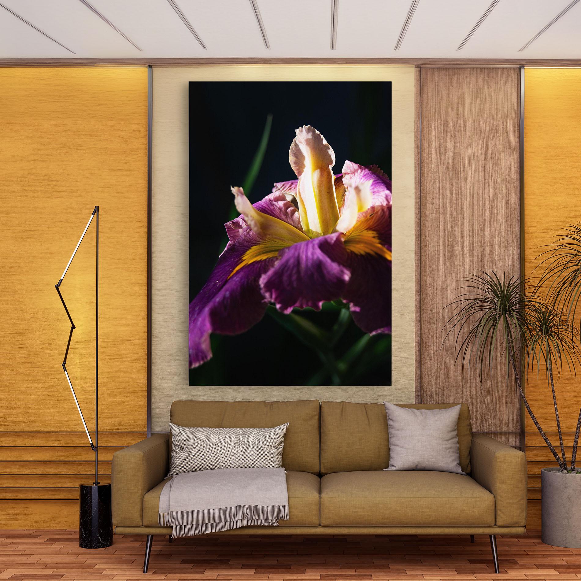 Tablou Canvas Pastel Yellow Iris mockup 9