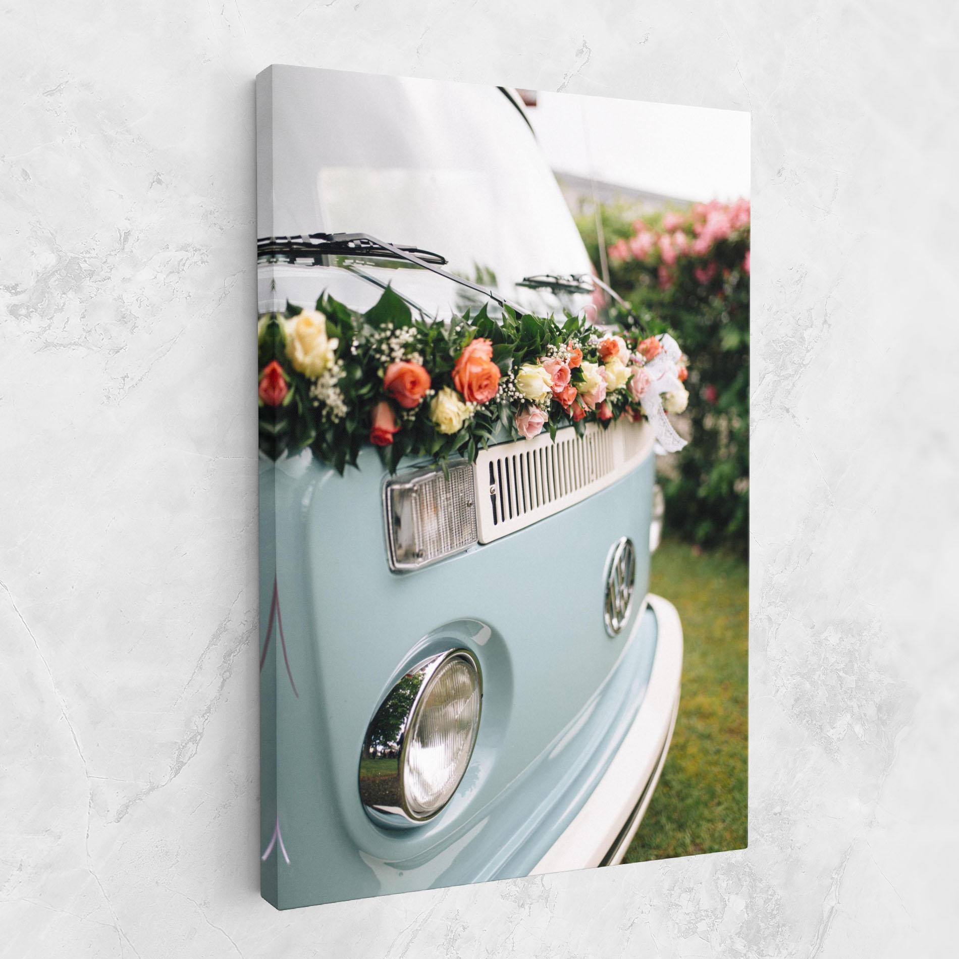 Tablou Canvas Vintage Rose Van mockup 1