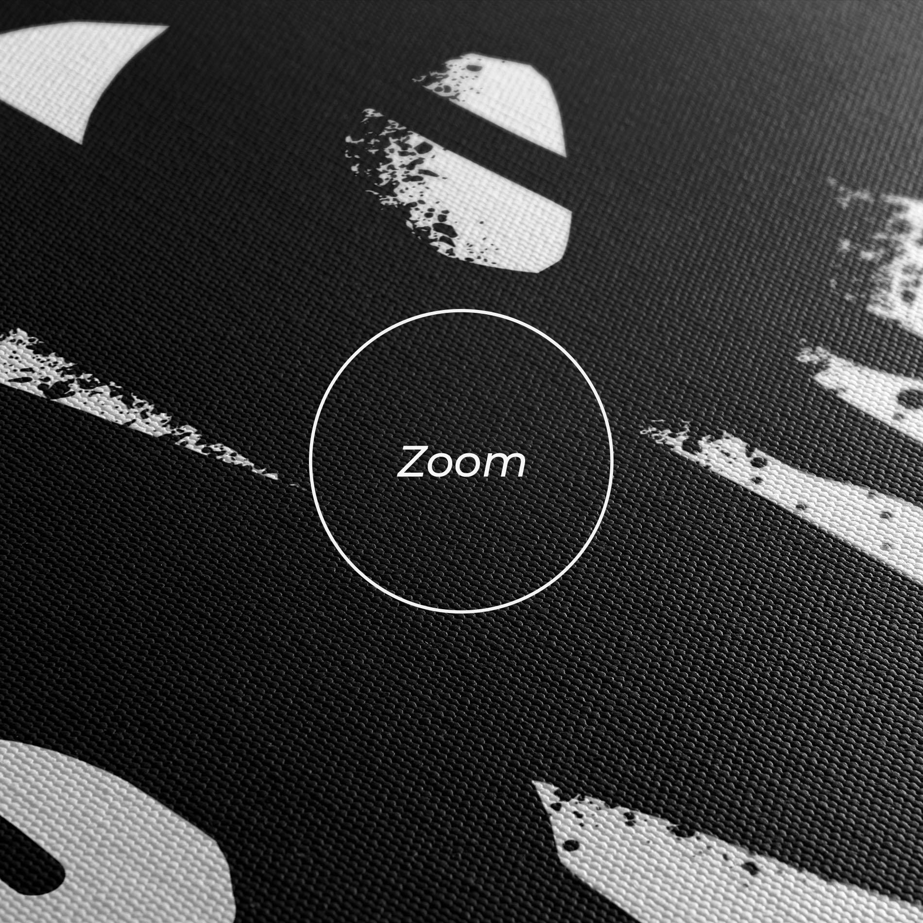 Tablou Canvas Graffiti Savage mockup 3