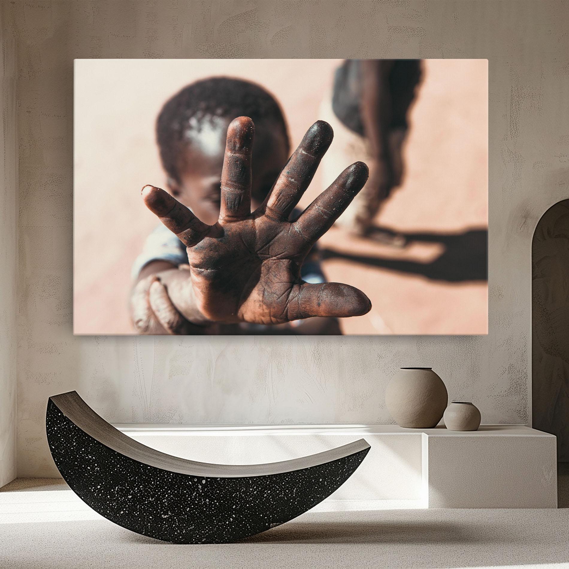 Tablou Canvas Little Dirty Hand mockup 8