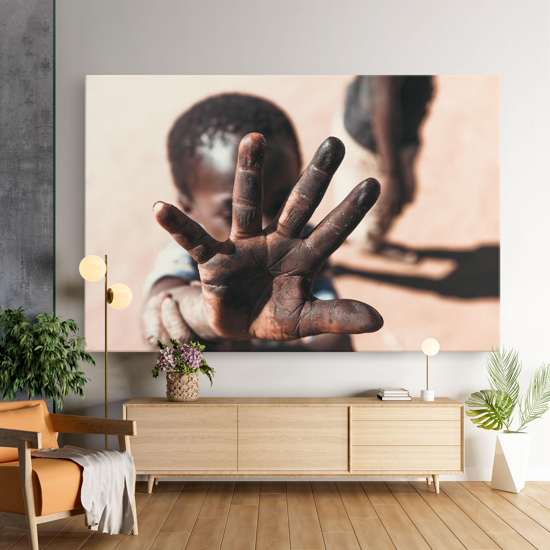 Tablou Canvas Little Dirty Hand mockup 9