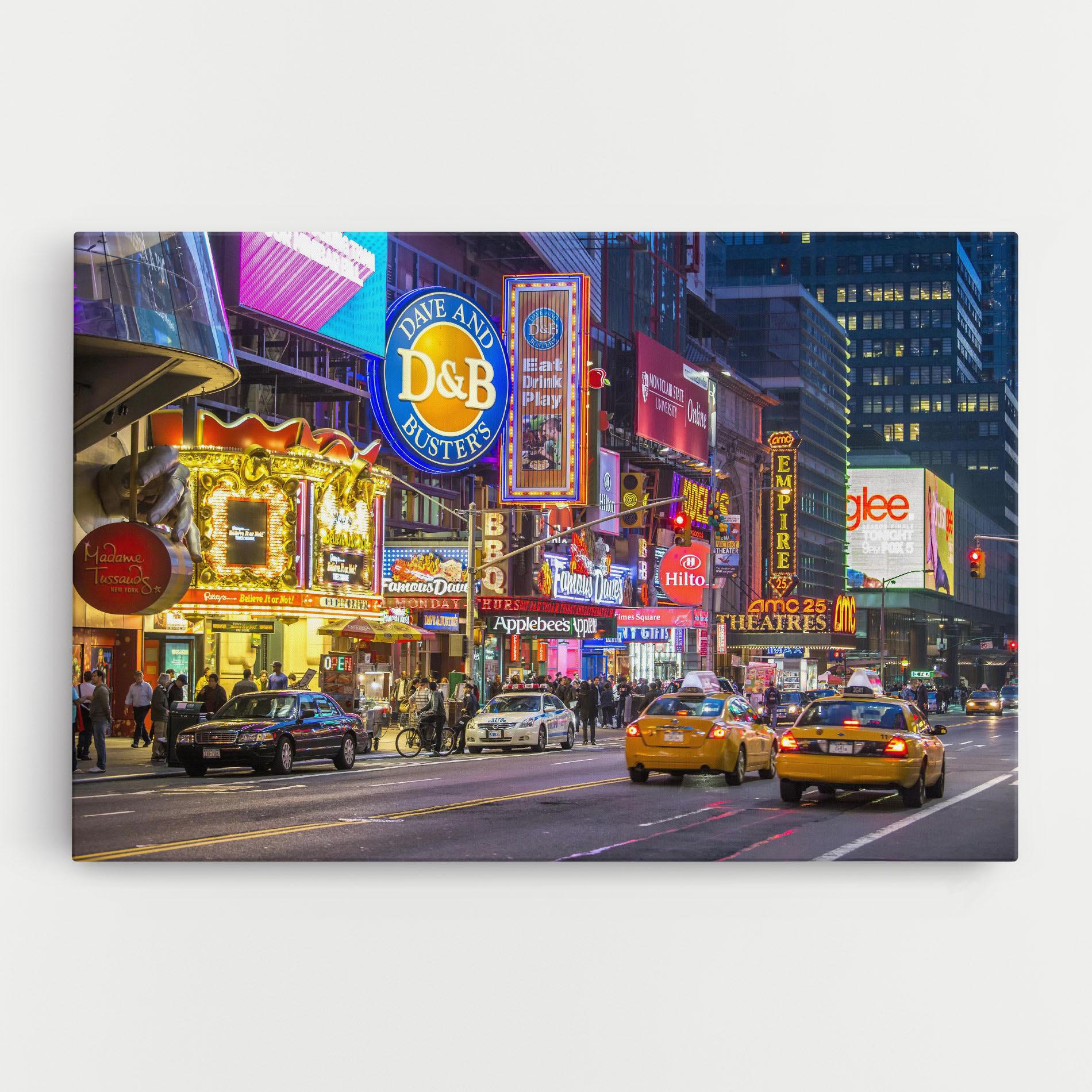 Tablou Canvas New York Lights mockup 0