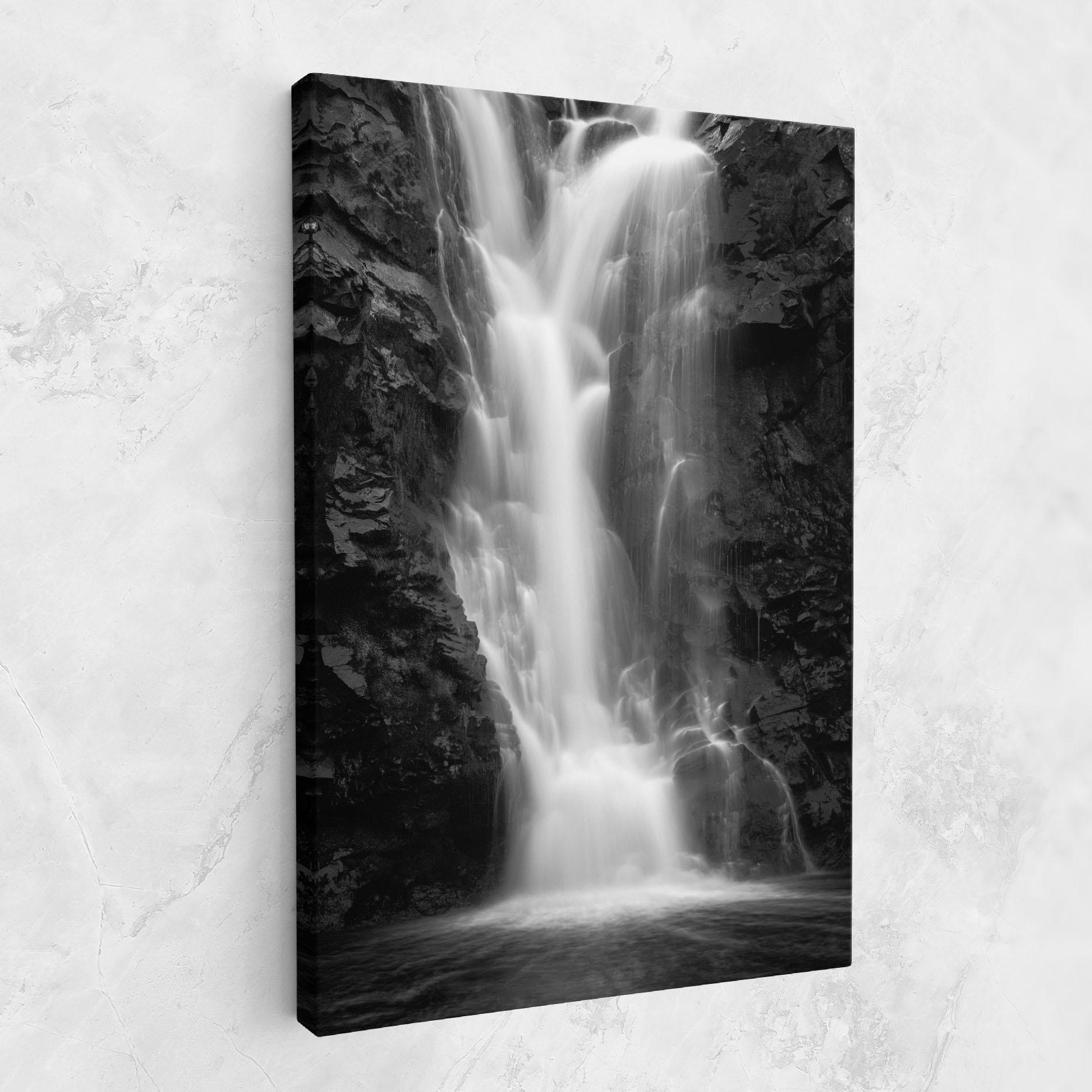 Tablou Canvas Black Rock Waterfall View mockup 1