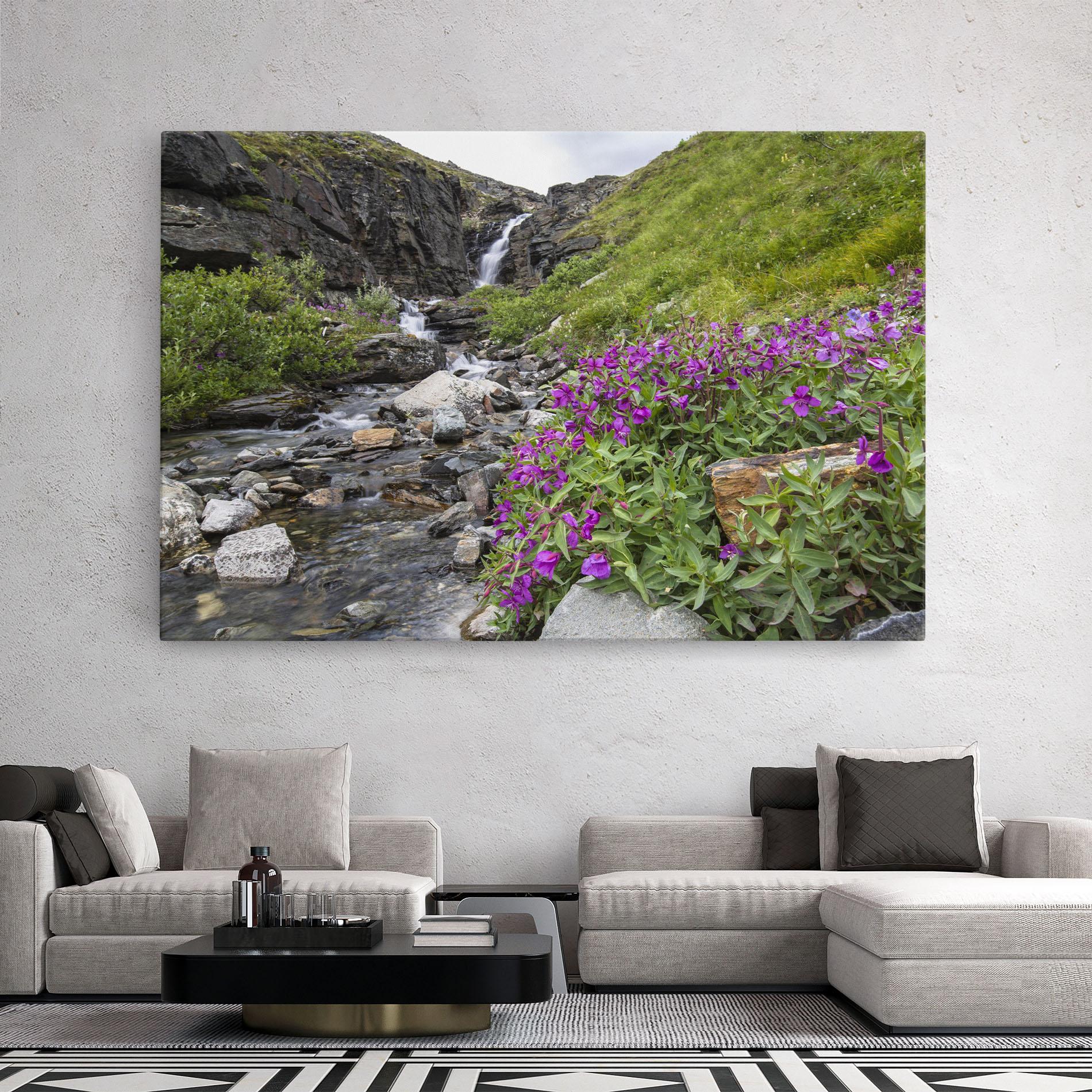 Tablou Canvas Purple Flowers Waterfall mockup 2