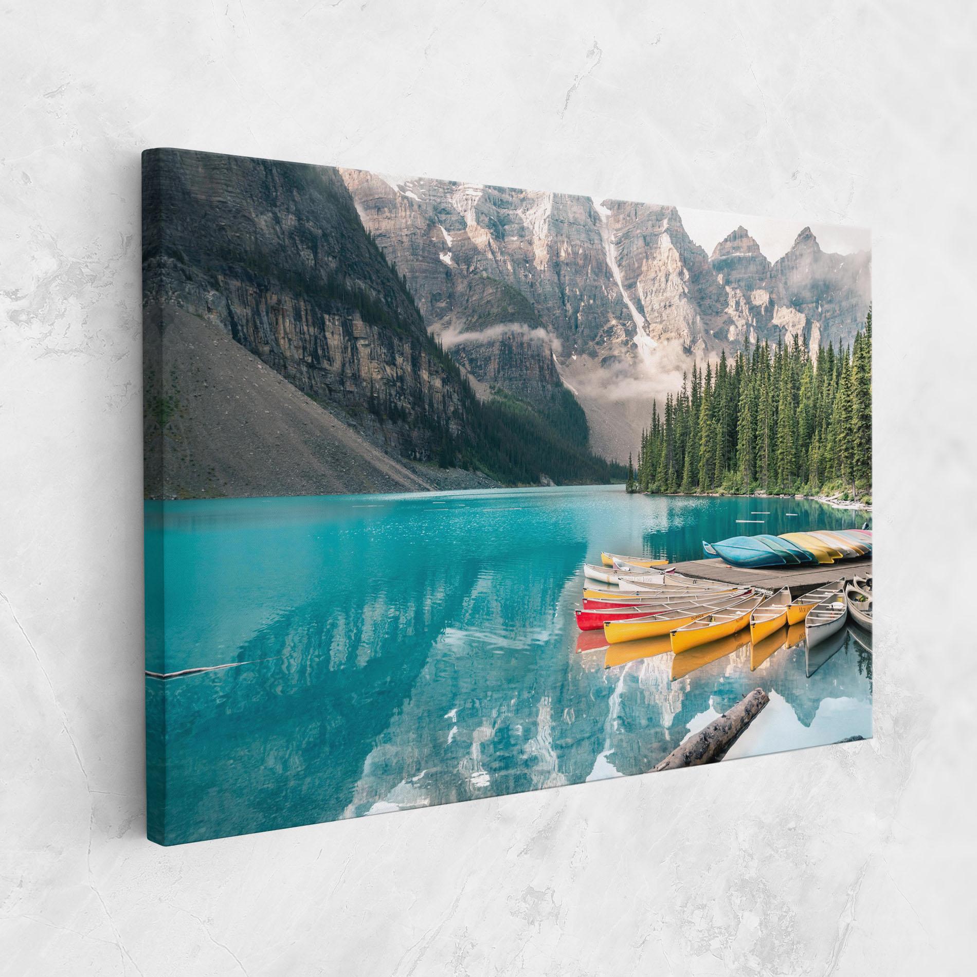Tablou Canvas Beautiful Moraine Lake mockup 1