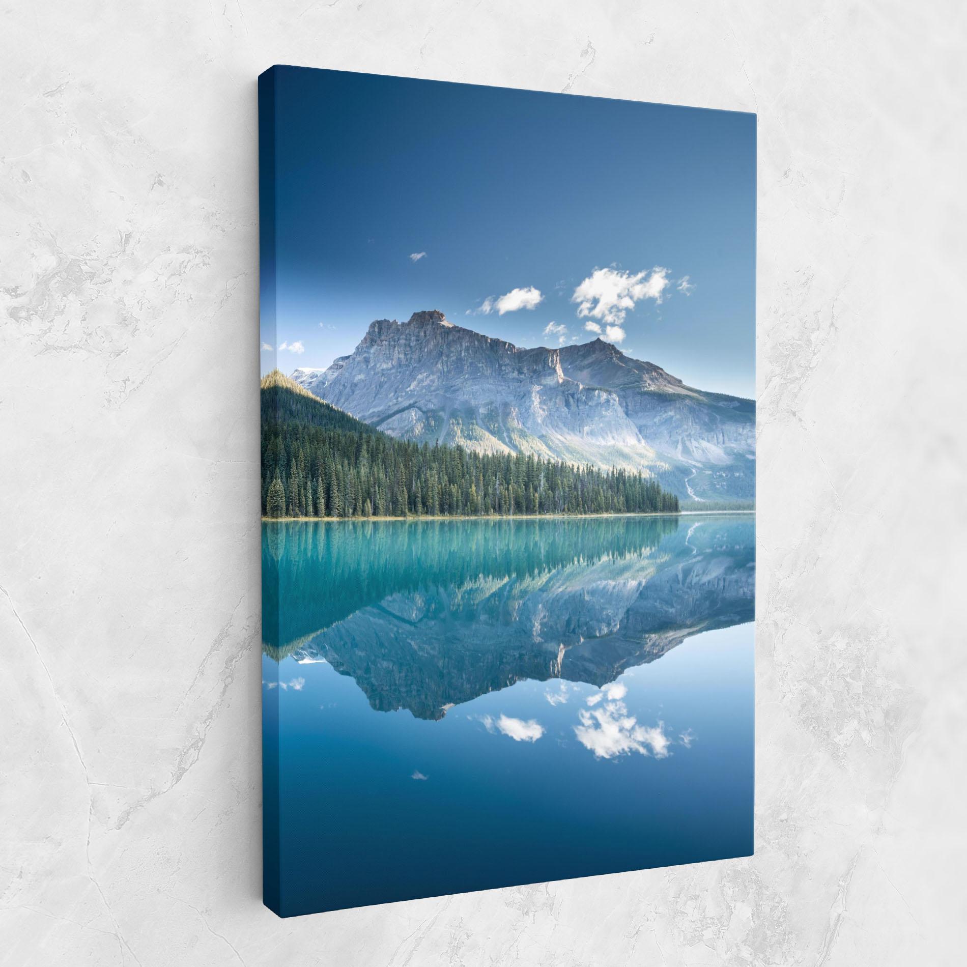 Tablou Canvas Blue Mountain Lake mockup 1