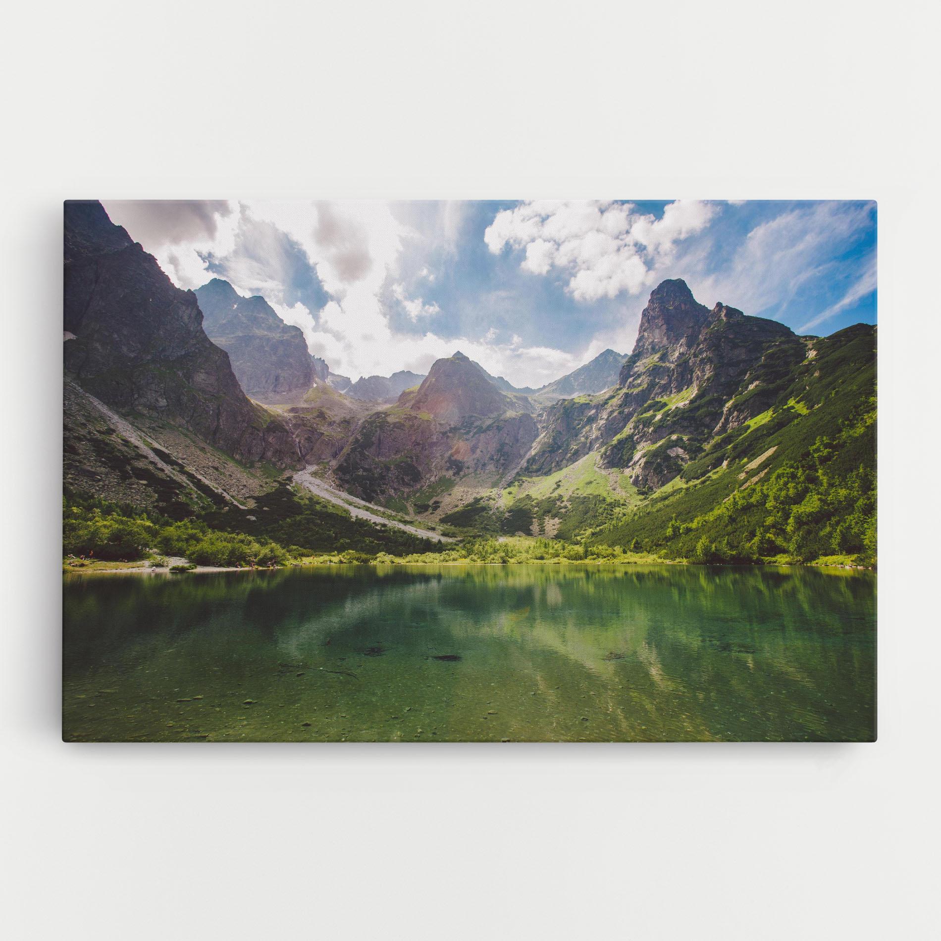 Tablou Canvas Green Mountain mockup 0