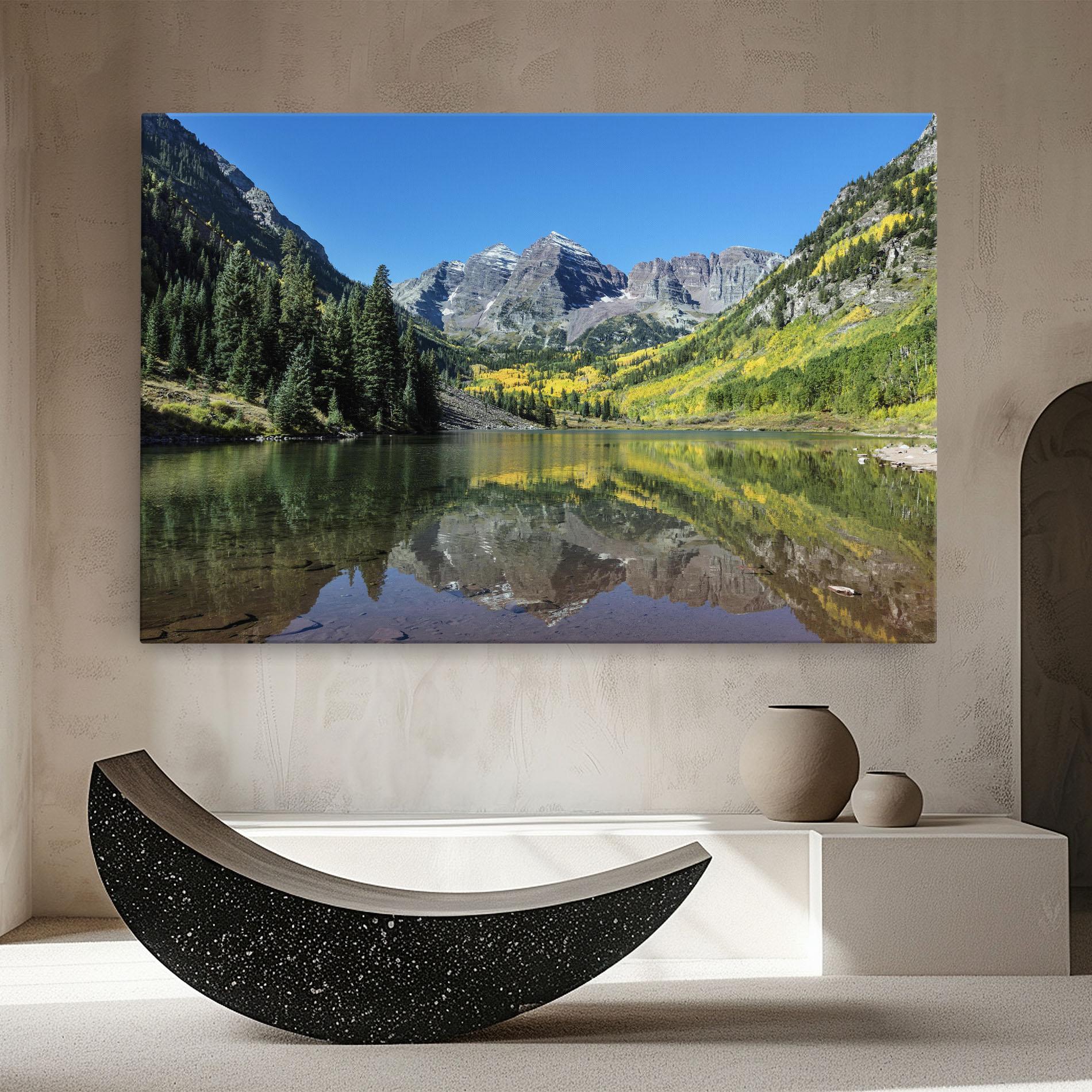 Tablou Canvas Lake Green Mountain mockup 8