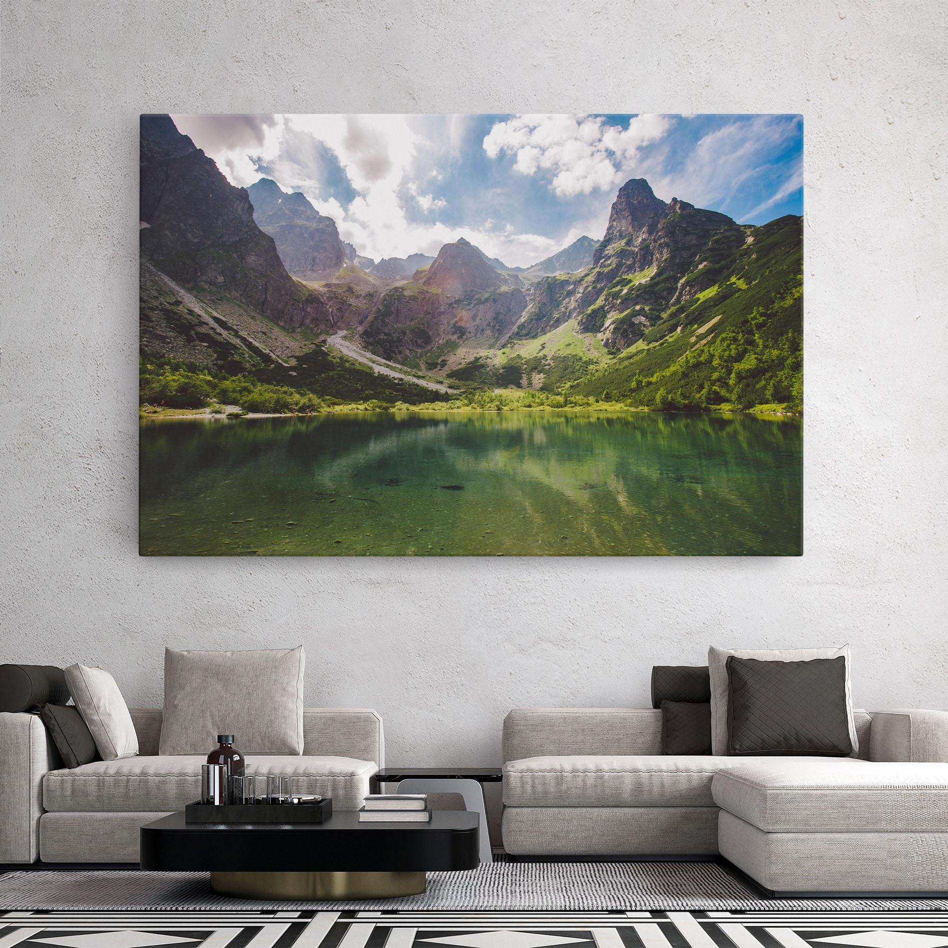 Tablou Canvas Green Mountain mockup 2