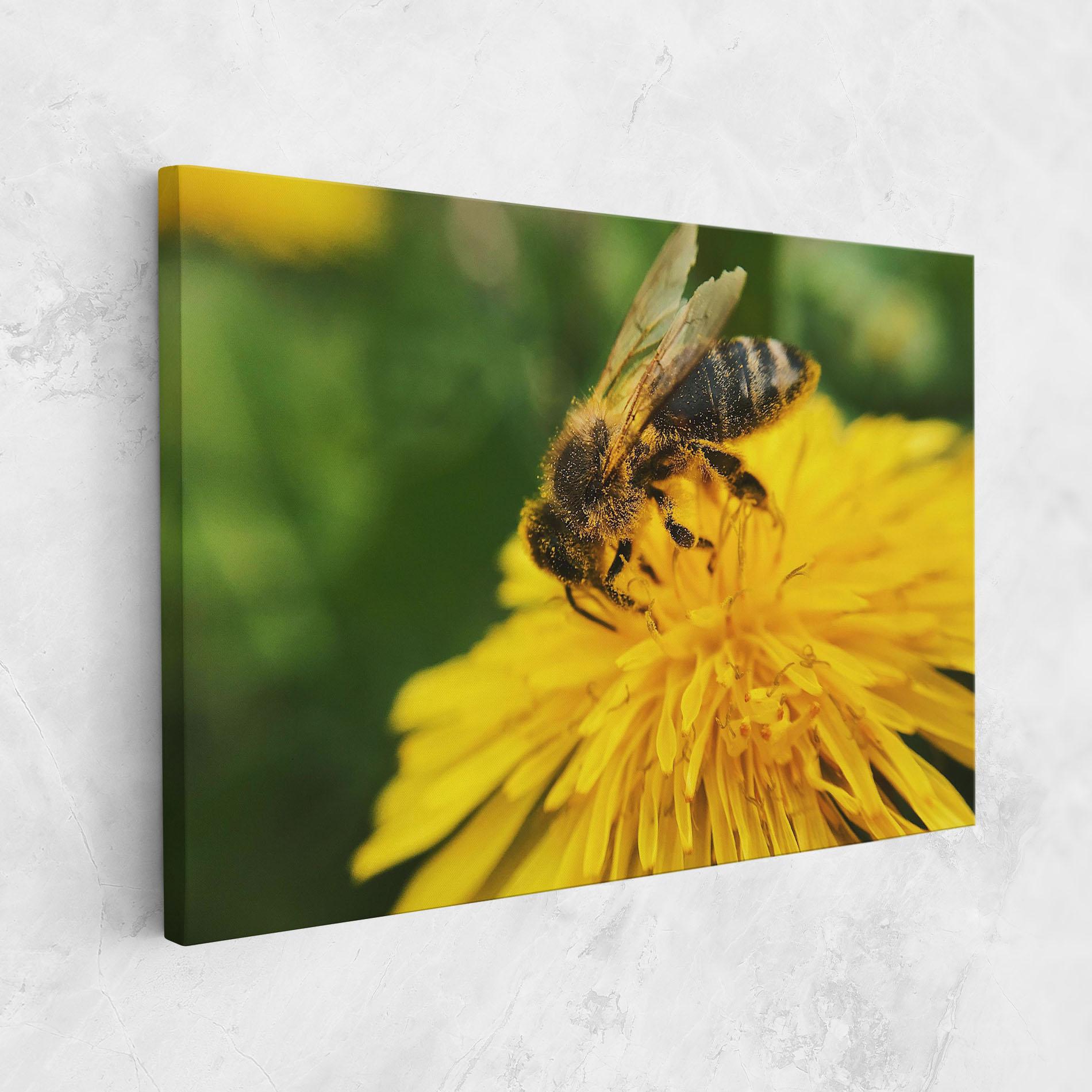 Tablou Canvas Spring Bee mockup 1