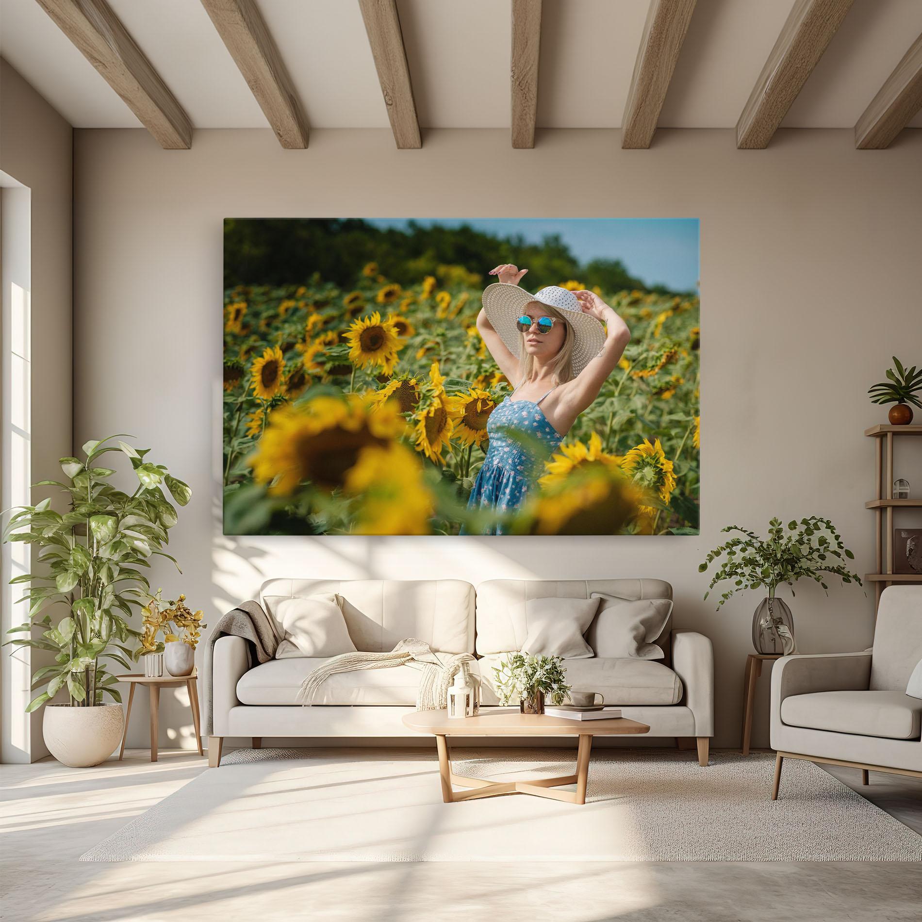 Tablou Canvas Model Posing mockup 6