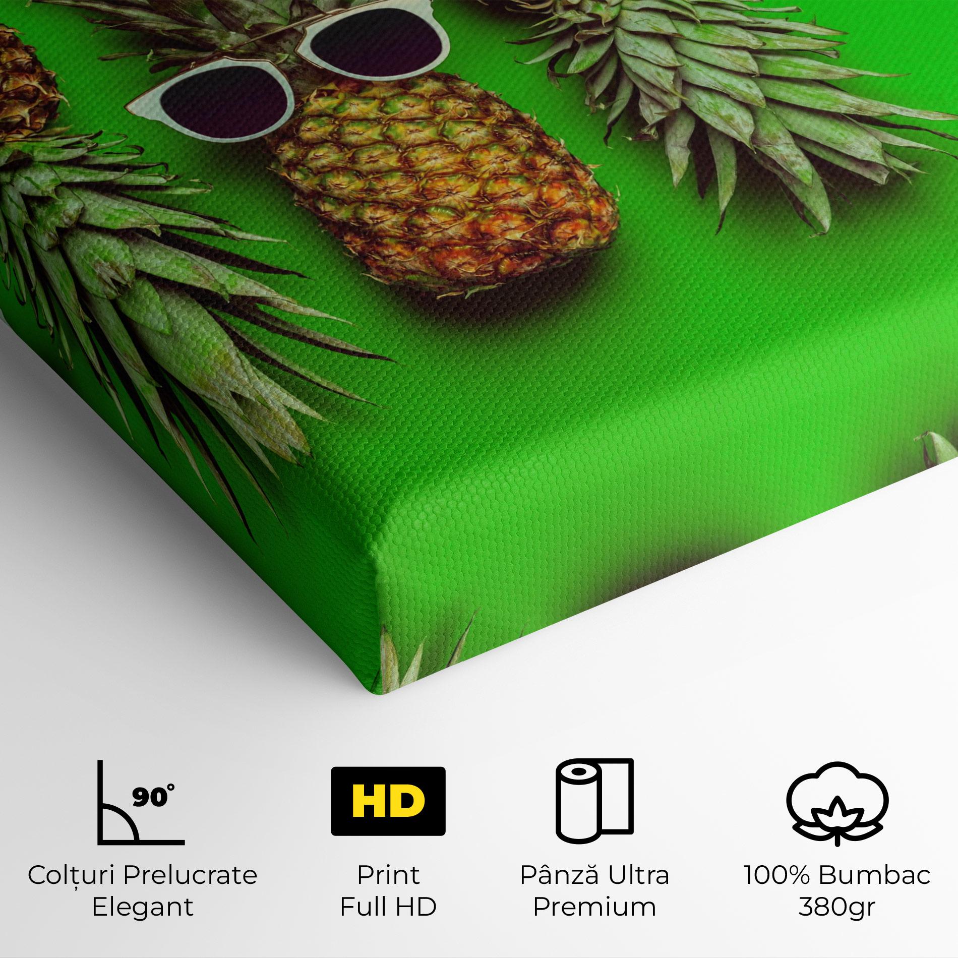 Tablou Canvas Green Pineapple mockup 4