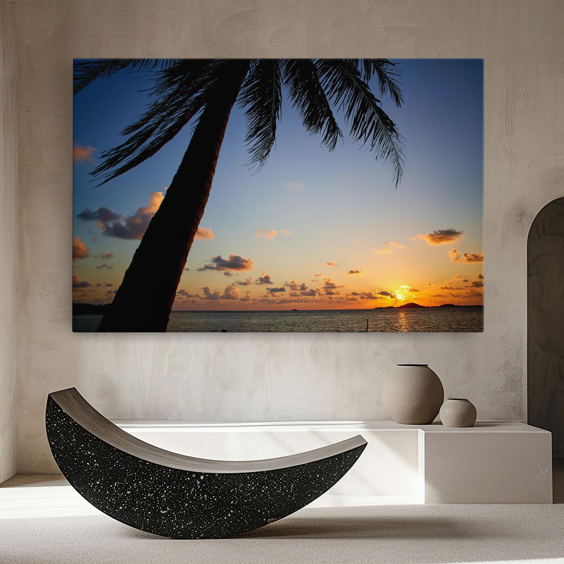 Tablou Canvas Palm Tree Silhouette mockup 8