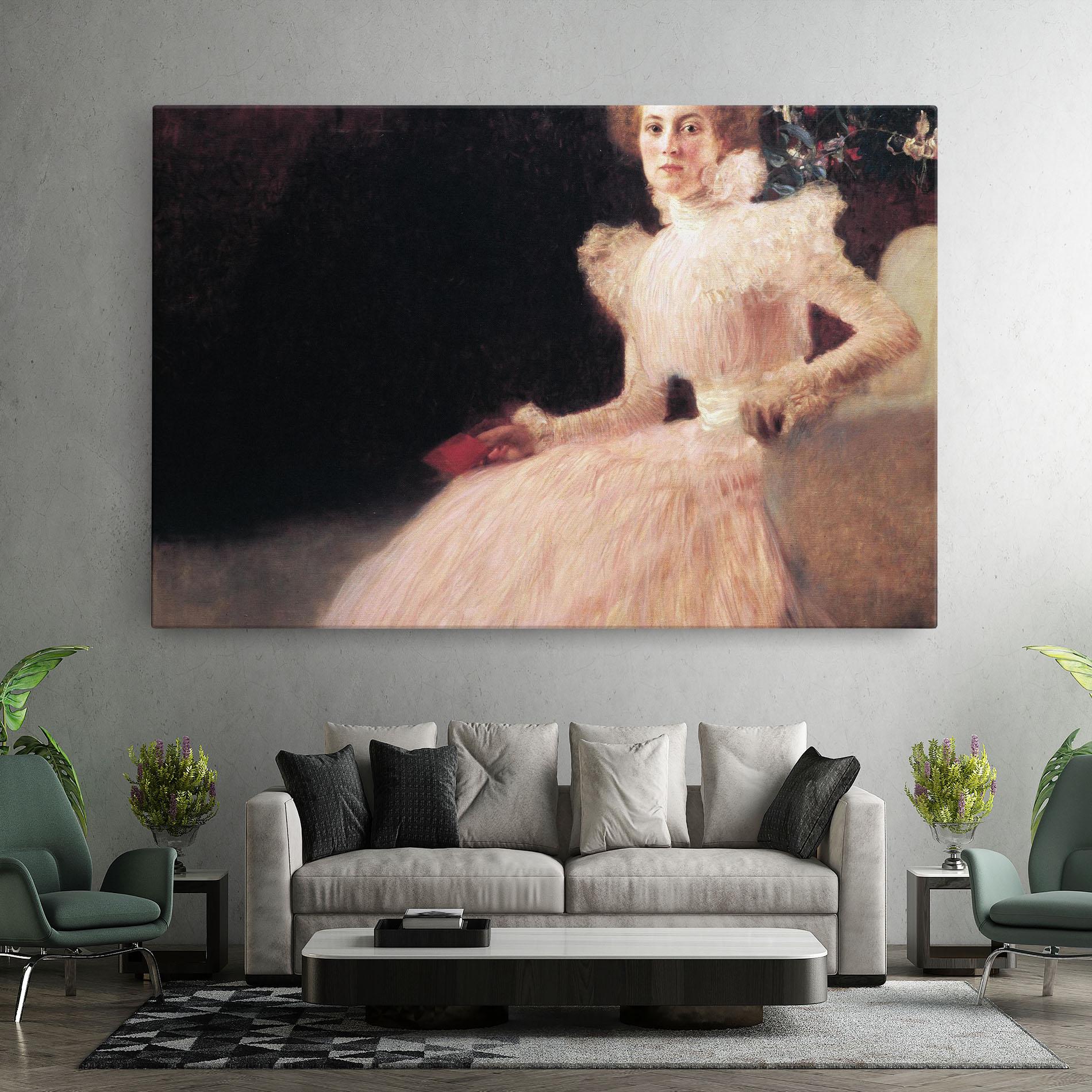 Tablou Canvas Gustav Klimt Pink Dress mockup 7