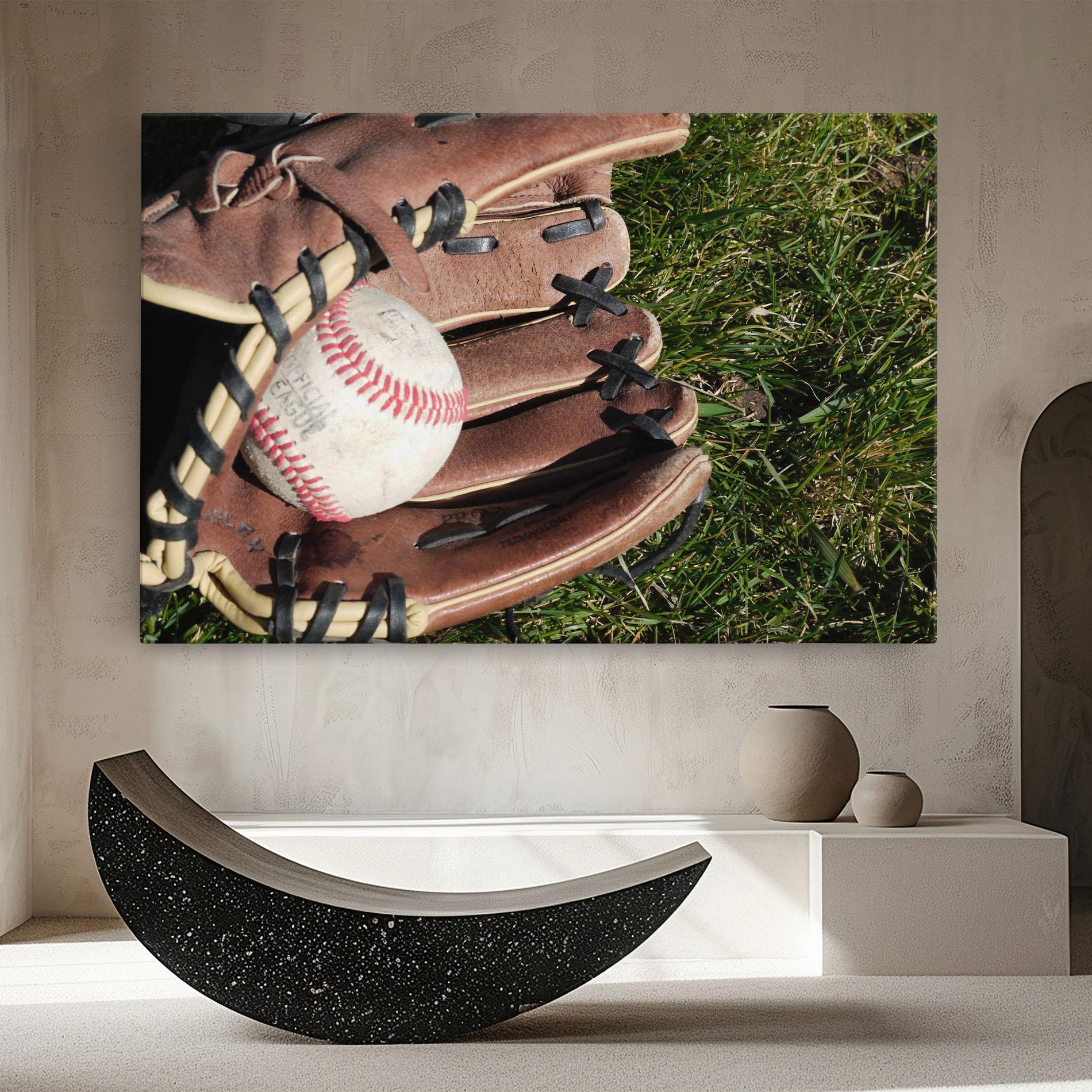 Tablou Canvas Brown Baseball Glove mockup 8