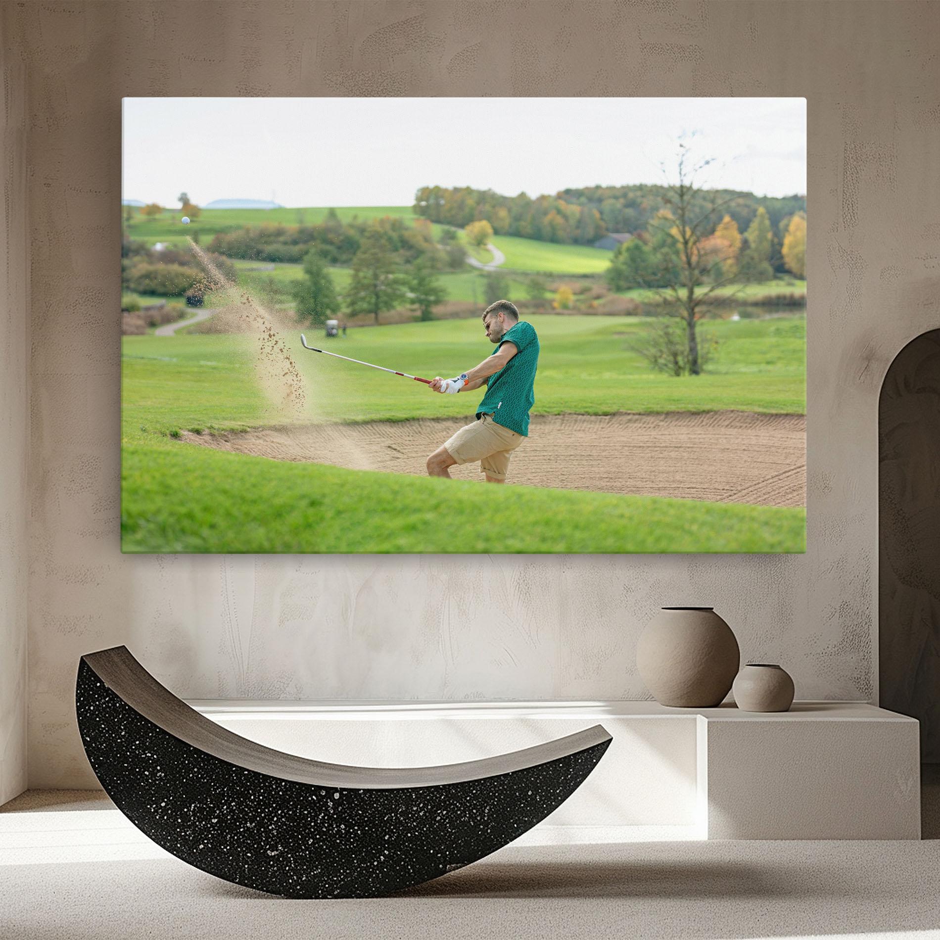 Tablou Canvas Green Tshirt Golf Player mockup 8