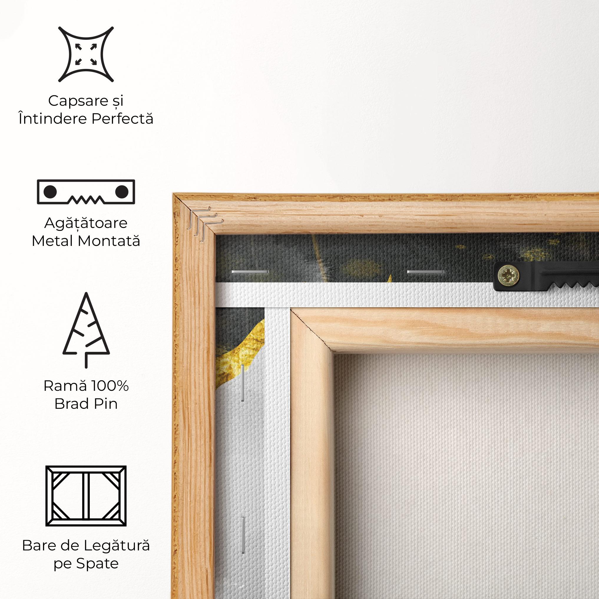 Tablou Canvas Gold Moon And Birds mockup 5