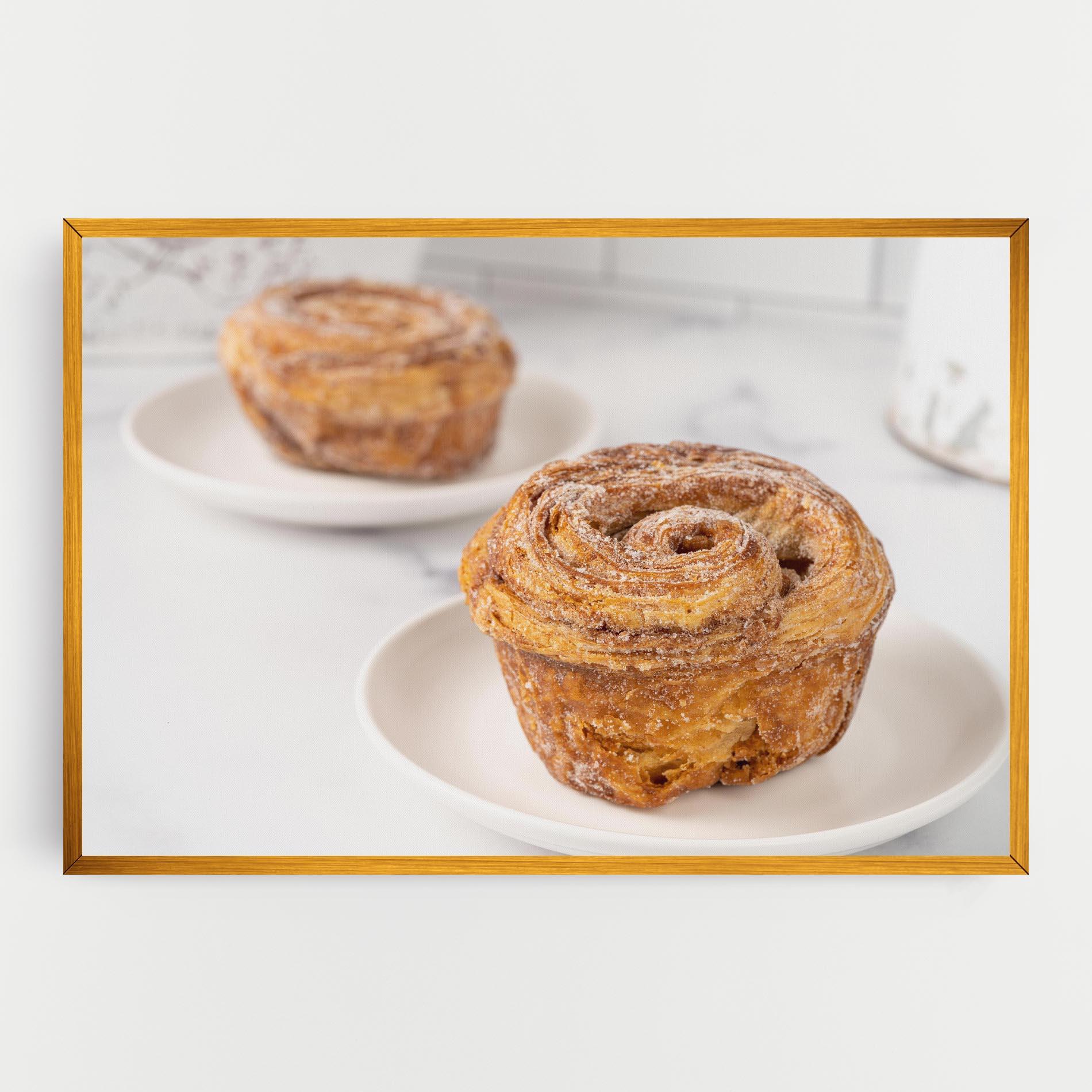 Tablou Canvas Cinnamon Roll mockup 0