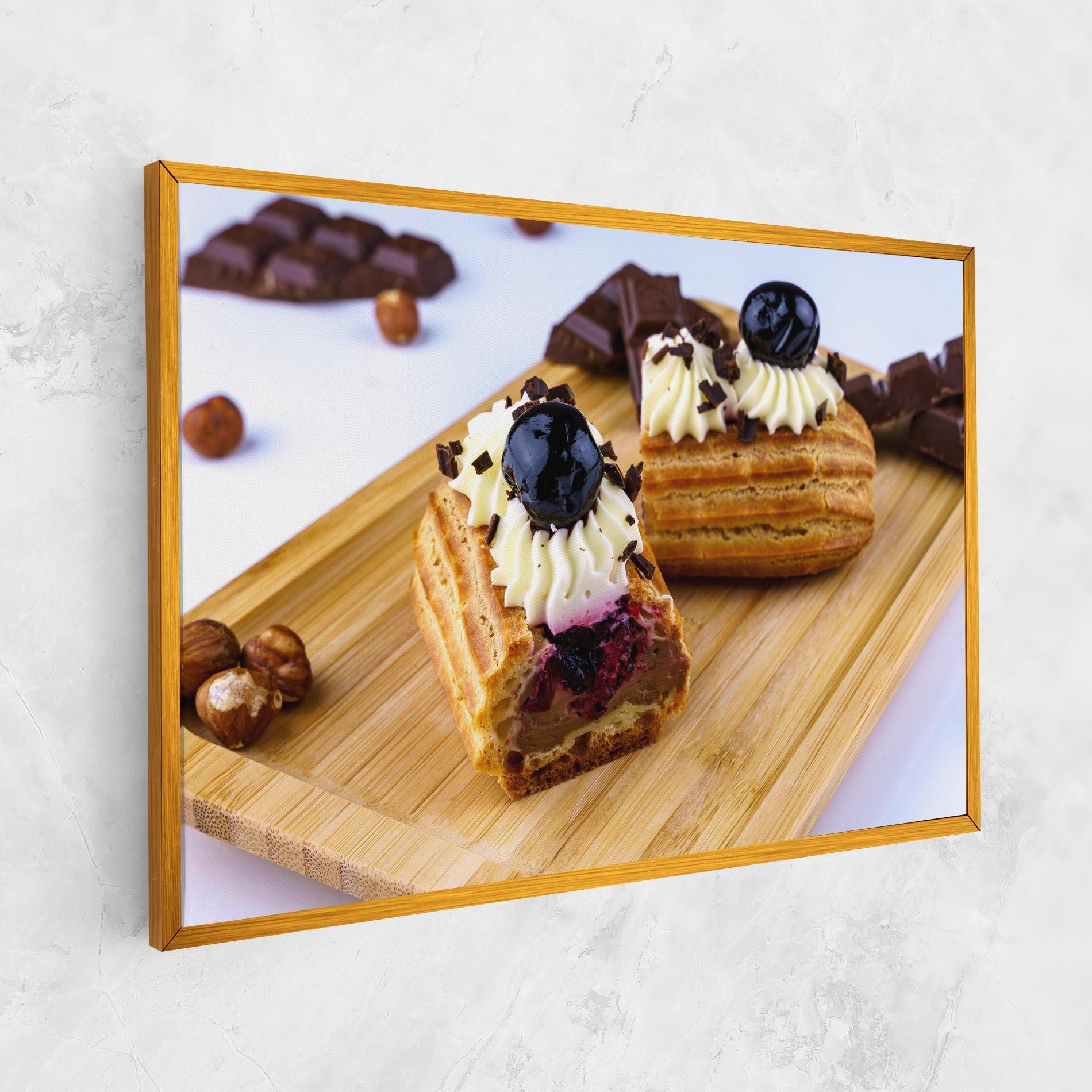 Tablou Canvas Blueberry Eclair mockup 1