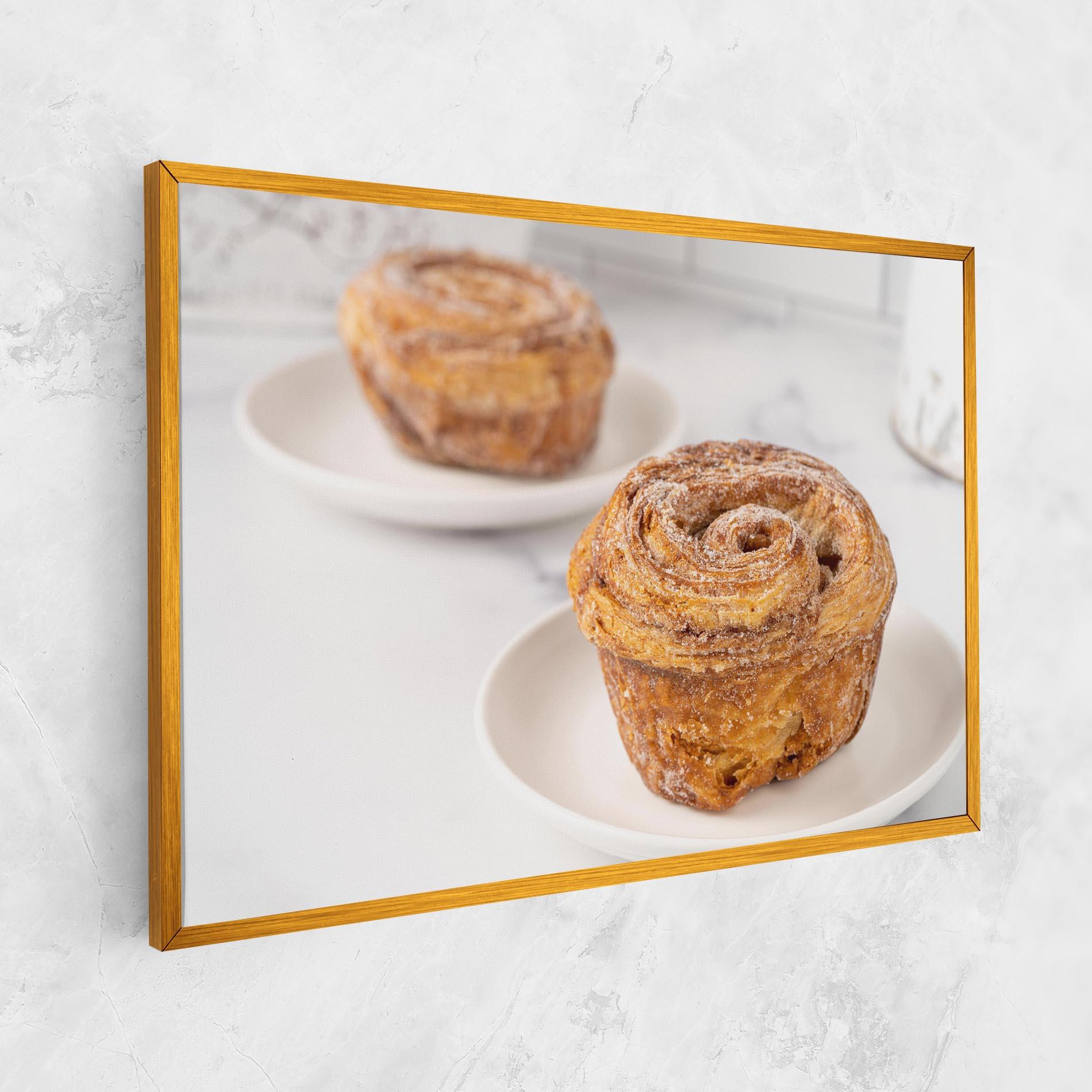 Tablou Canvas Cinnamon Roll mockup 1