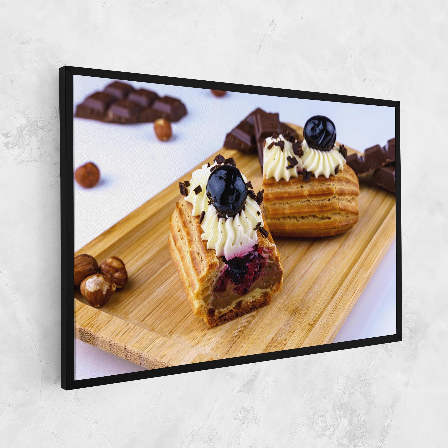 Tablou Canvas Blueberry Eclair mockup 1