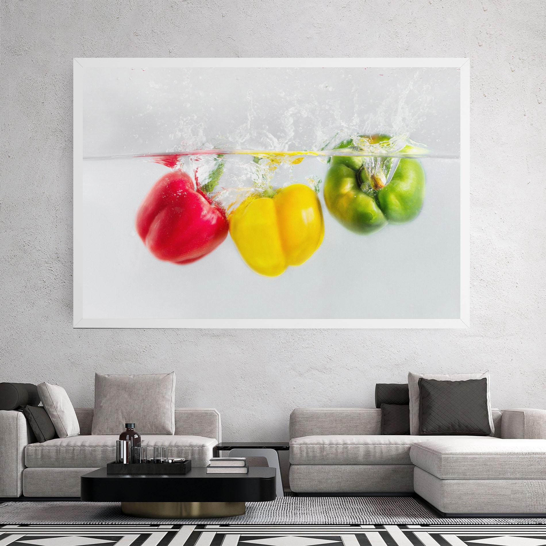 Tablou Canvas Bellpepper In Water mockup 2