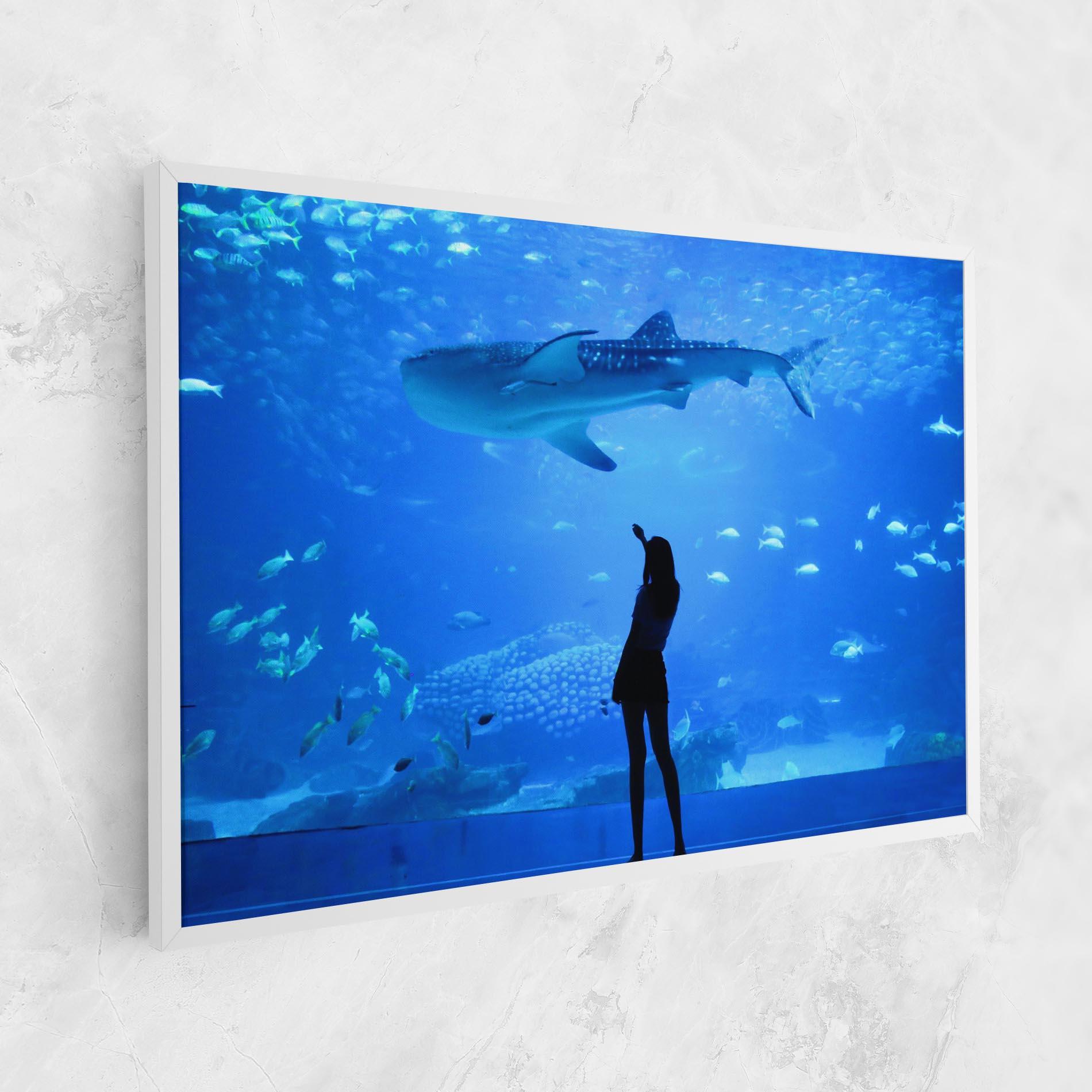 Tablou Canvas Aquarium Girl mockup 1