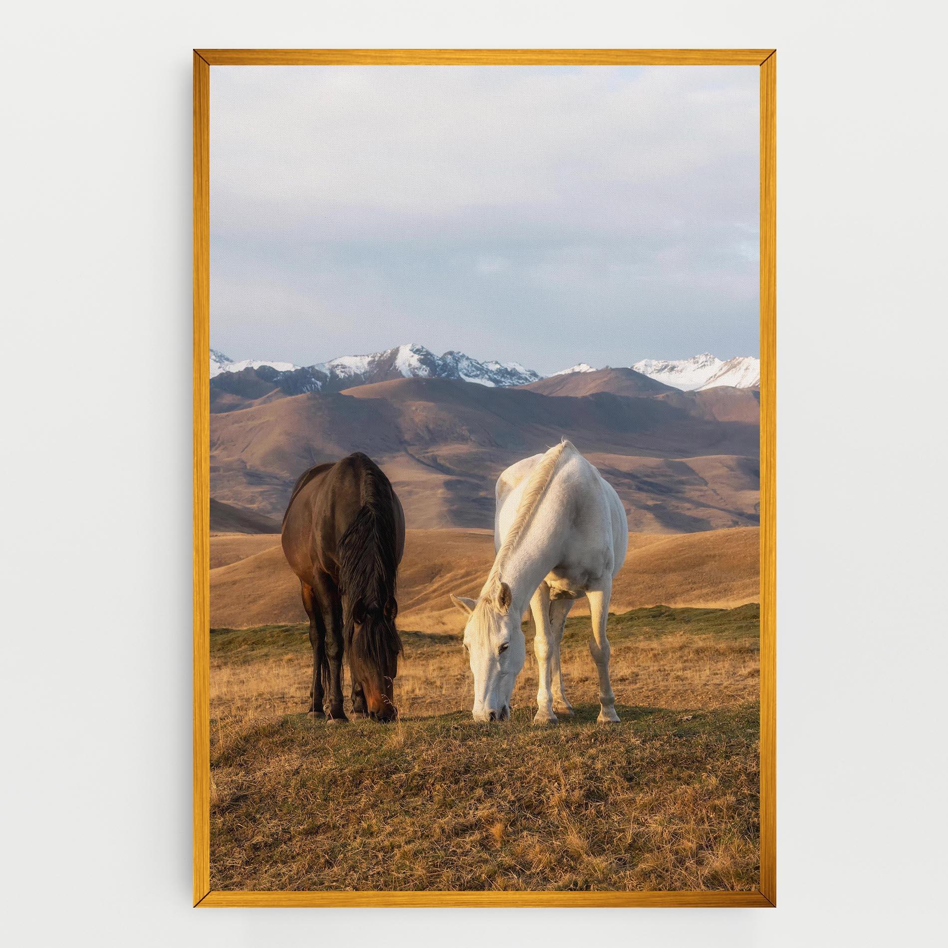 Tablou Canvas Mountain Horses mockup 0
