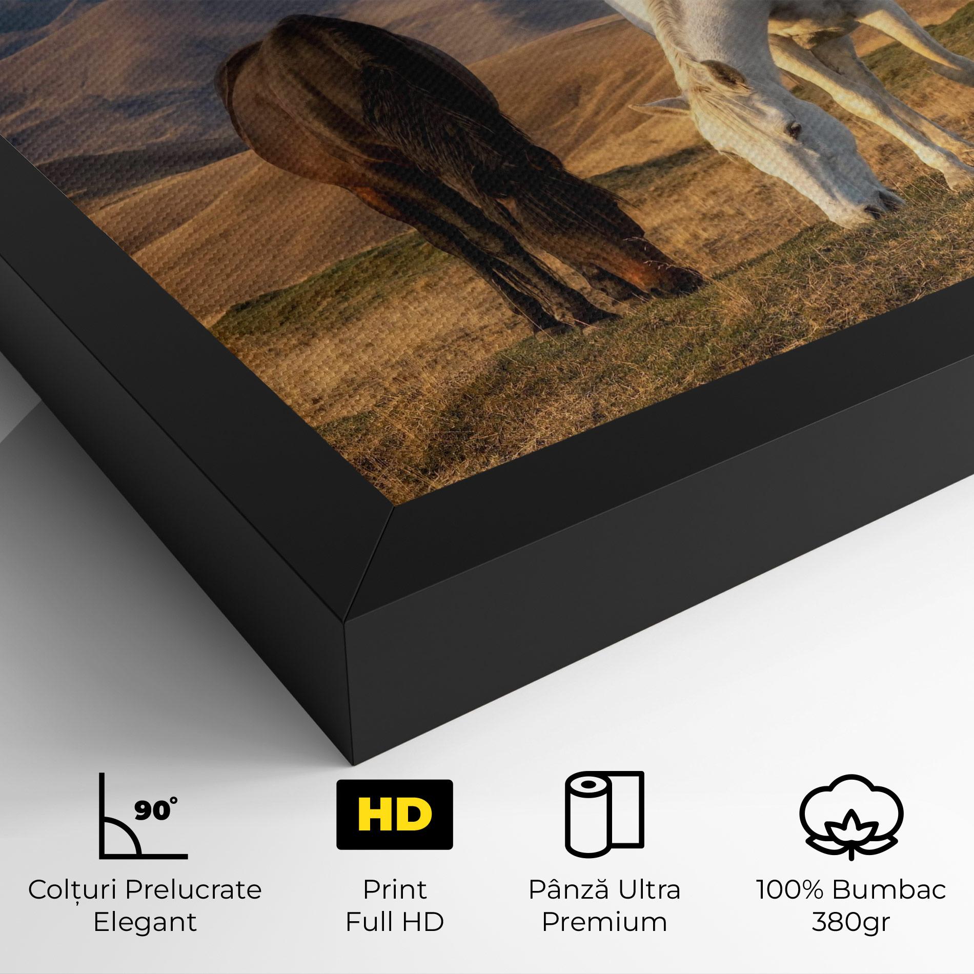 Tablou Canvas Mountain Horses mockup 4