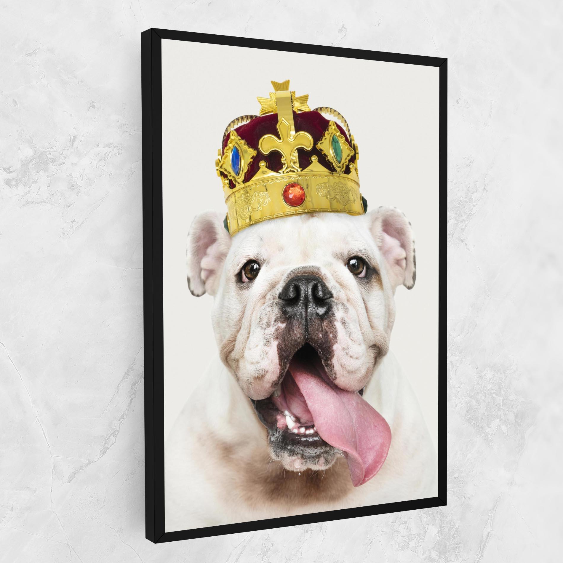 Tablou Canvas Bulldog Wearing Crown mockup 1