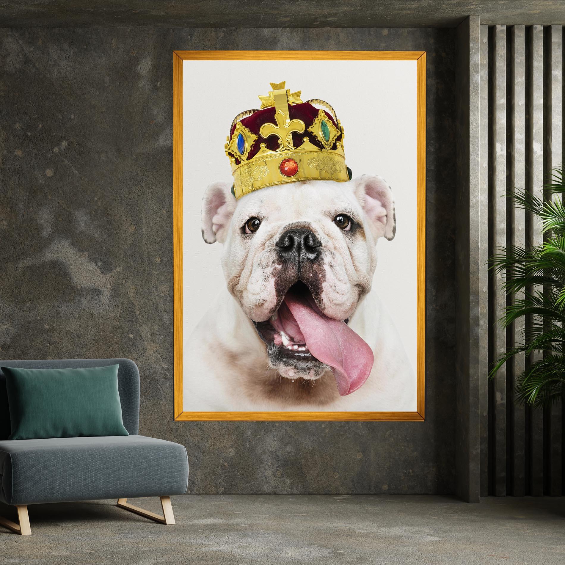 Tablou Canvas Bulldog Wearing Crown mockup 7