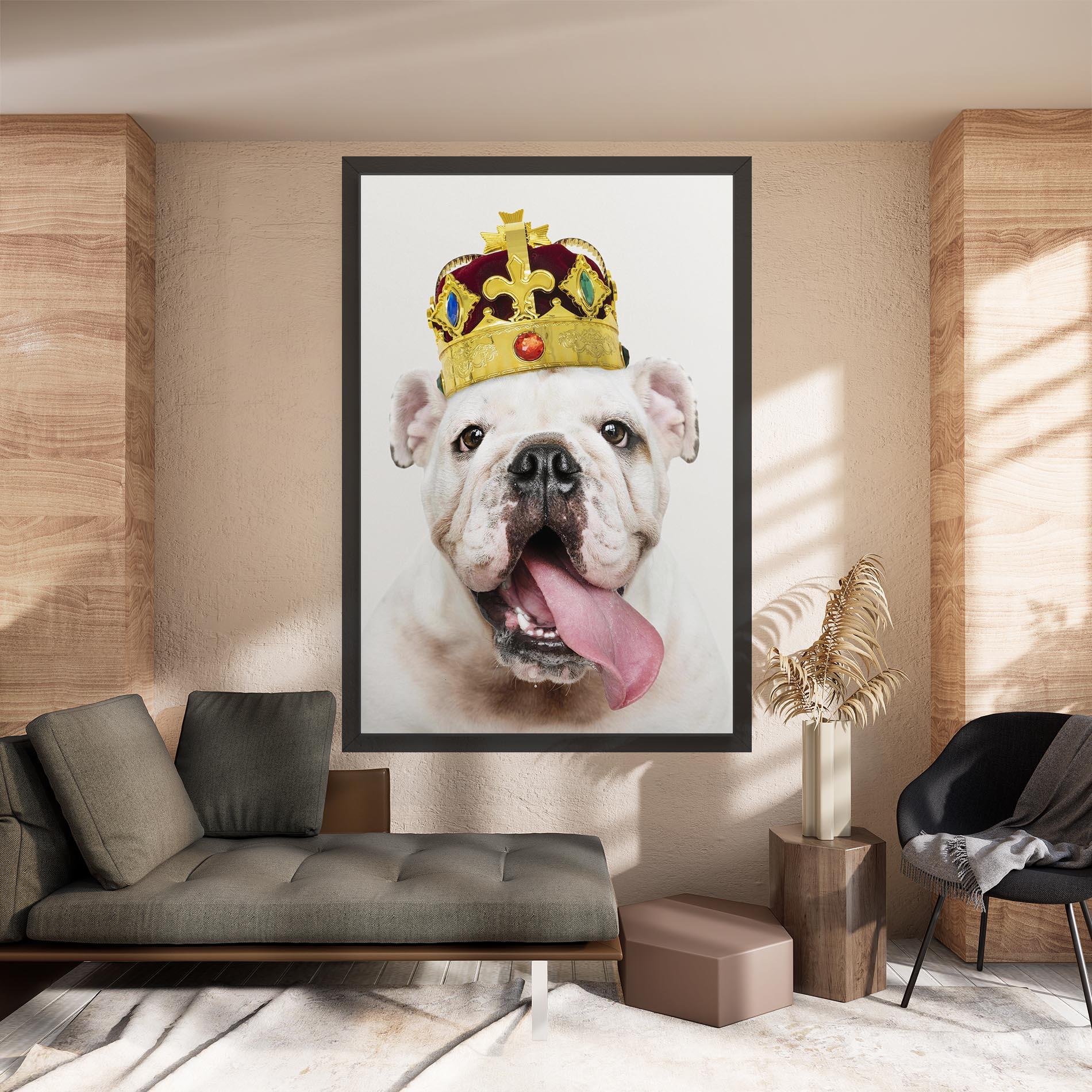 Tablou Canvas Bulldog Wearing Crown mockup 8