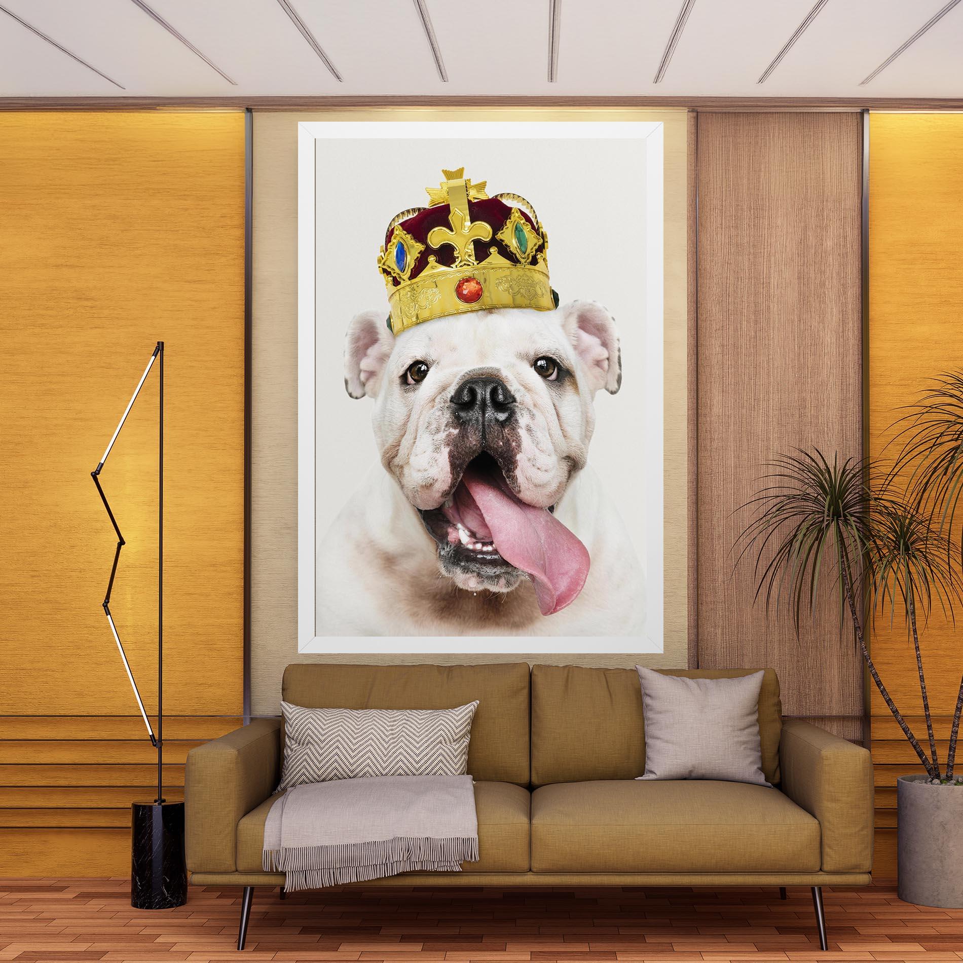 Tablou Canvas Bulldog Wearing Crown mockup 9