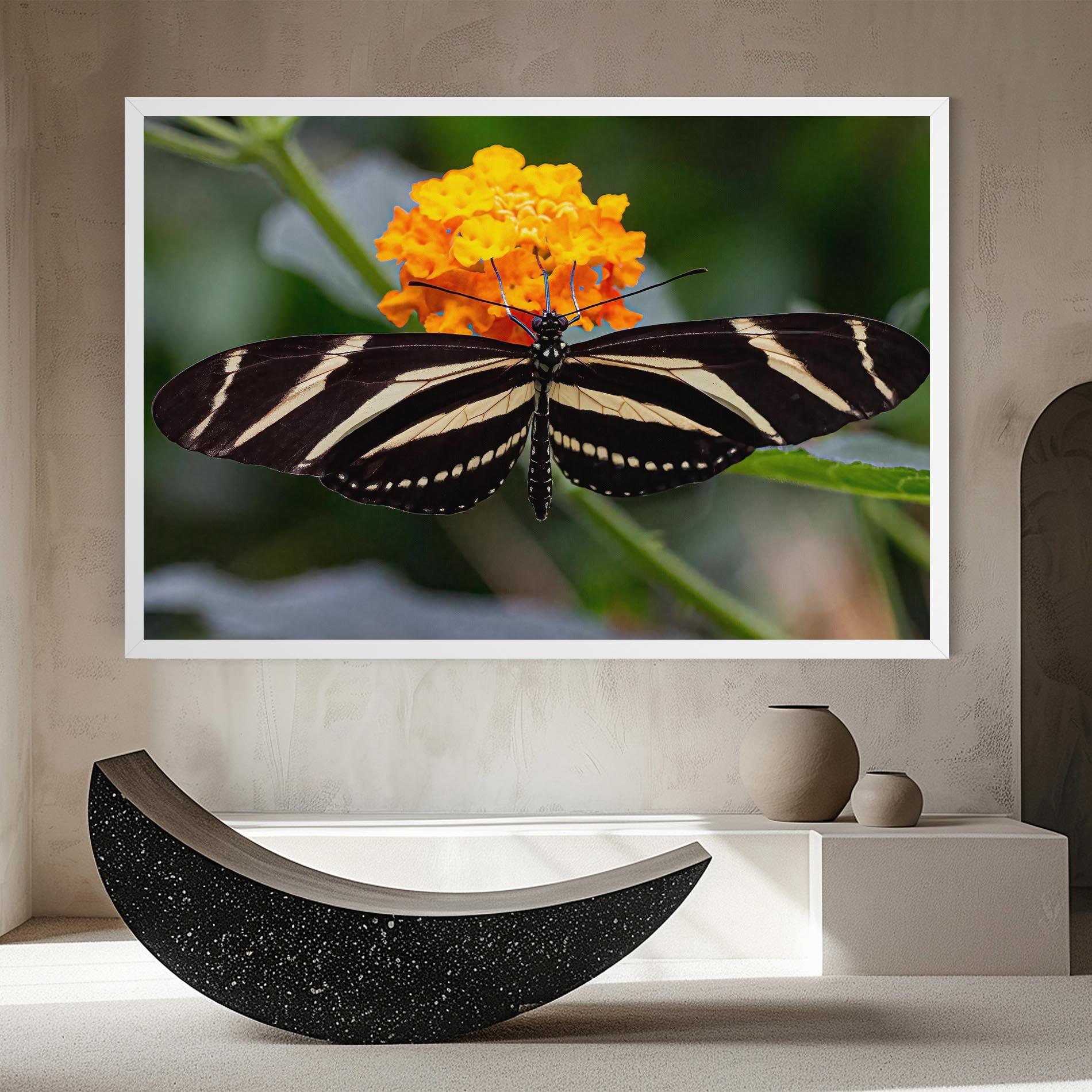 Tablou Canvas Big Wings Butterfly mockup 8