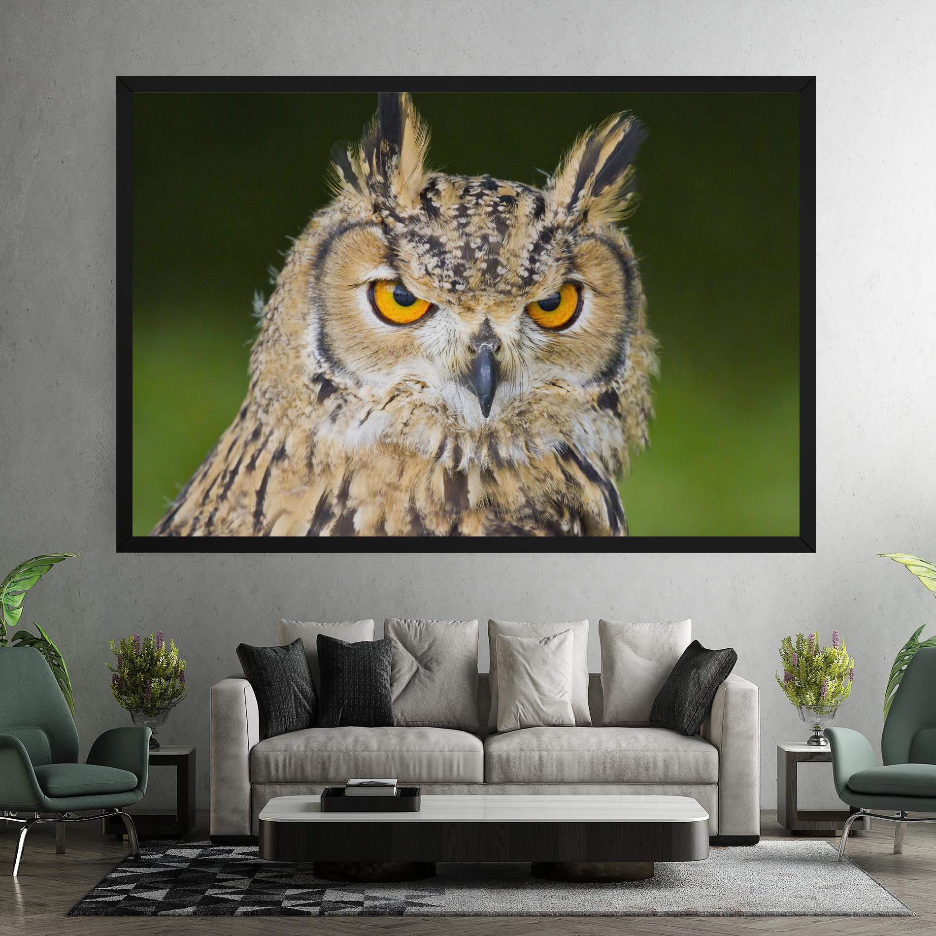 Tablou Canvas Angry Owl mockup 7