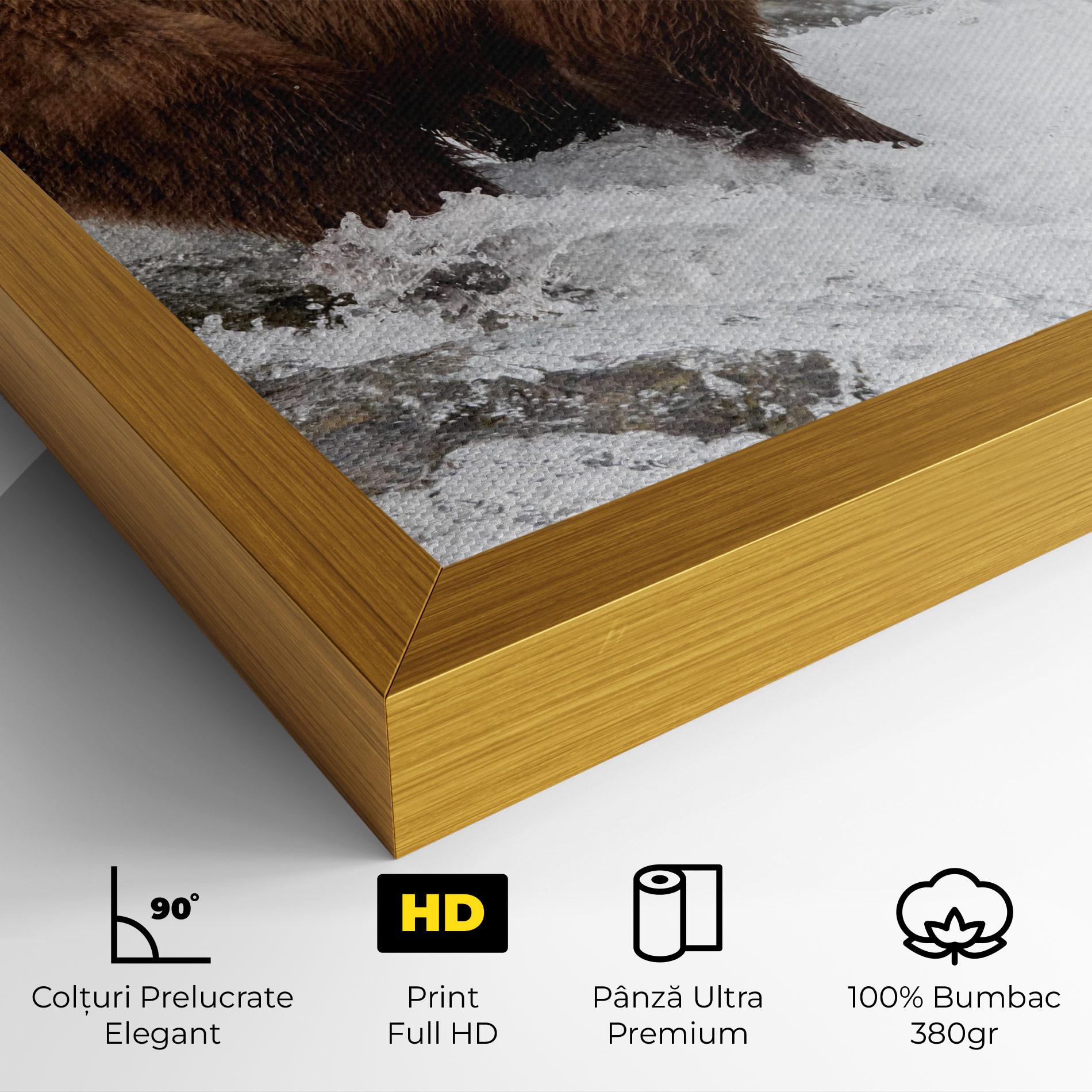 Tablou Canvas Bear Hunting mockup 4