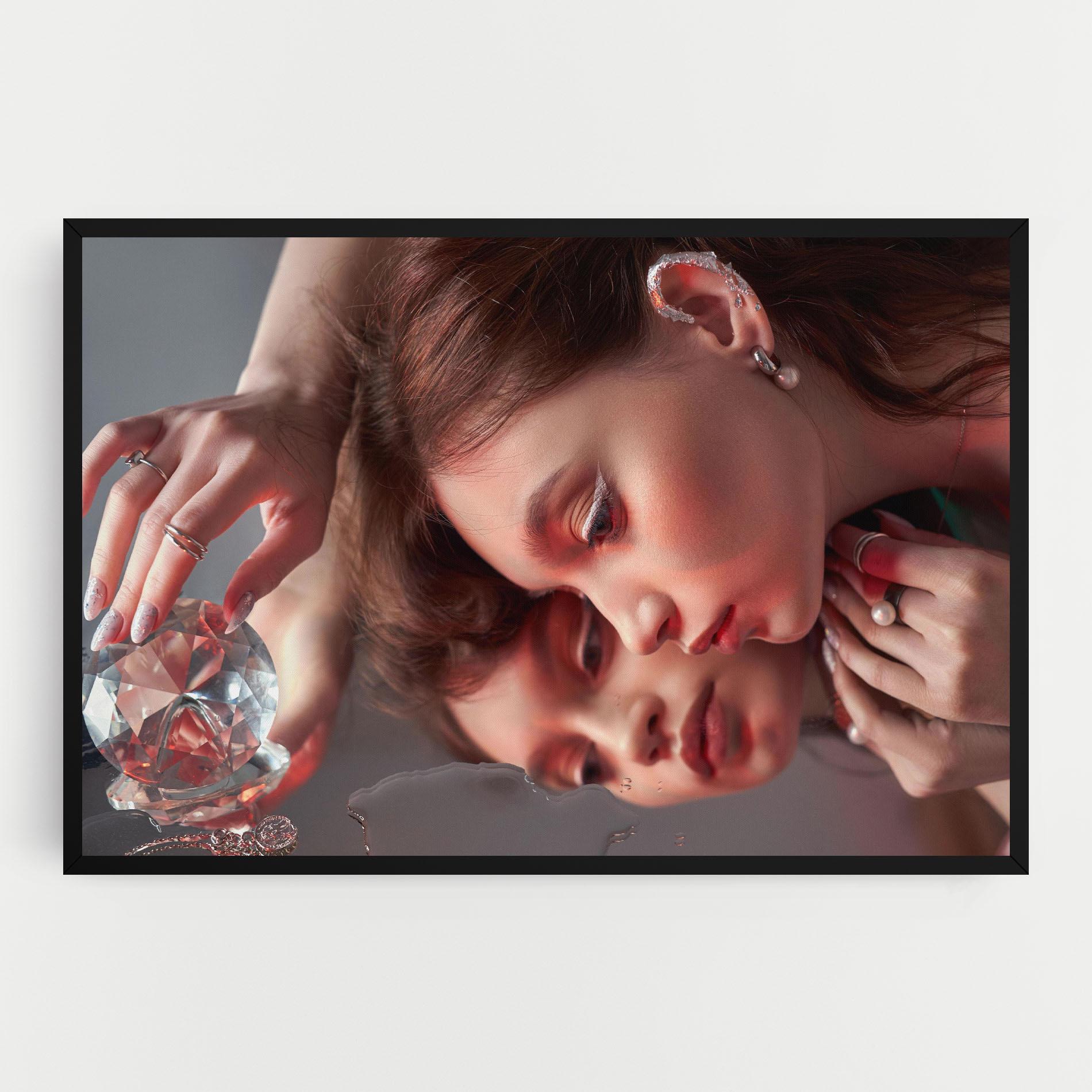 Tablou Canvas Big Diamond Hand mockup 0